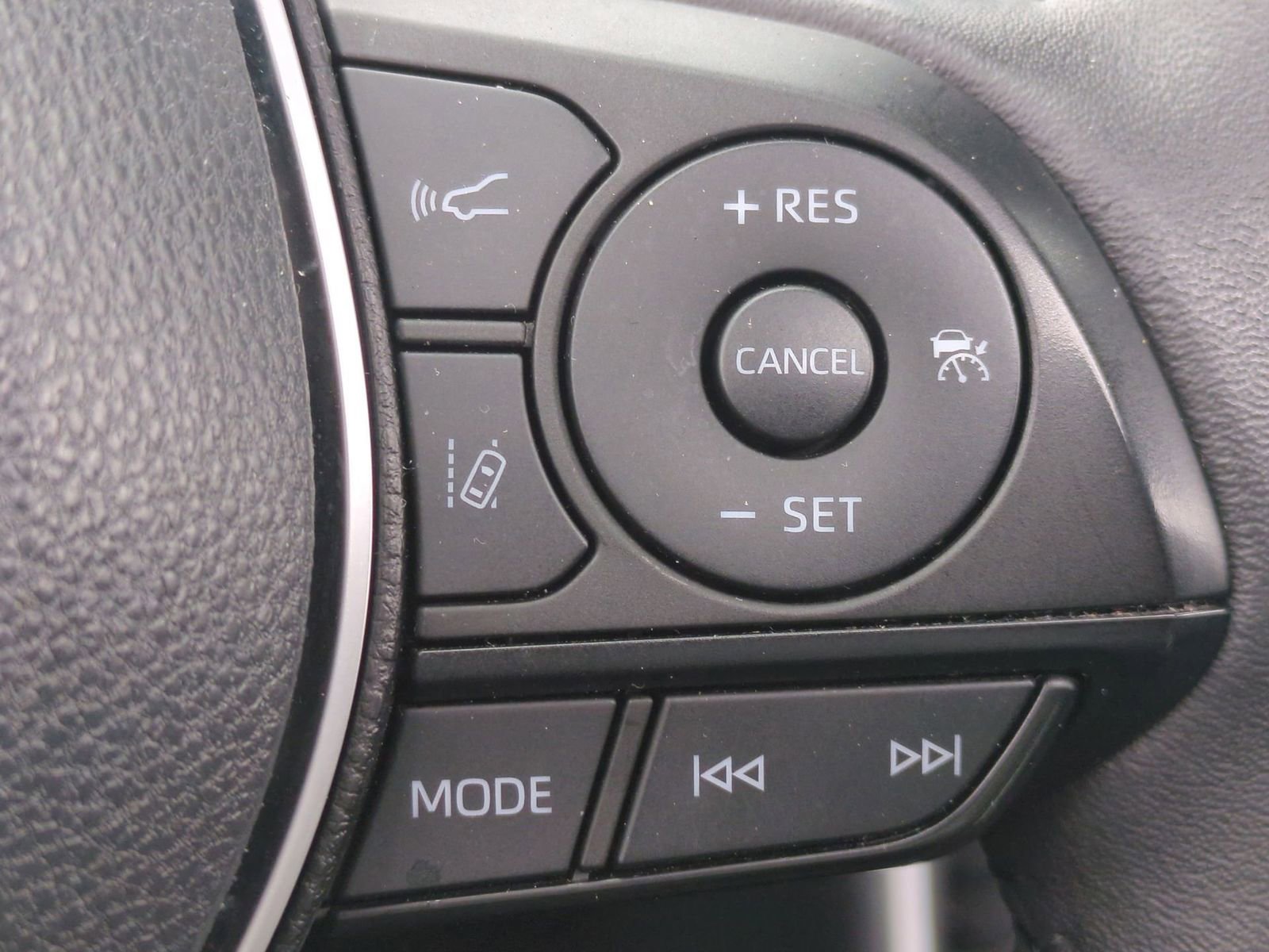 Thumbnail: 2024 Toyota RAV4 - 26