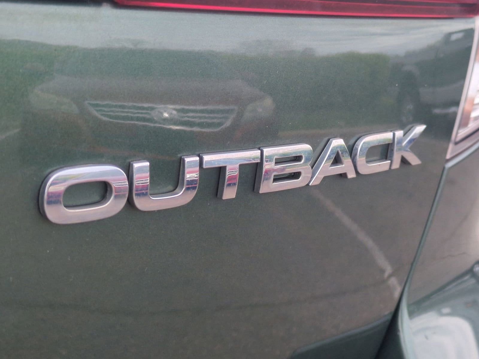 Thumbnail: 2010 Subaru Outback - 13
