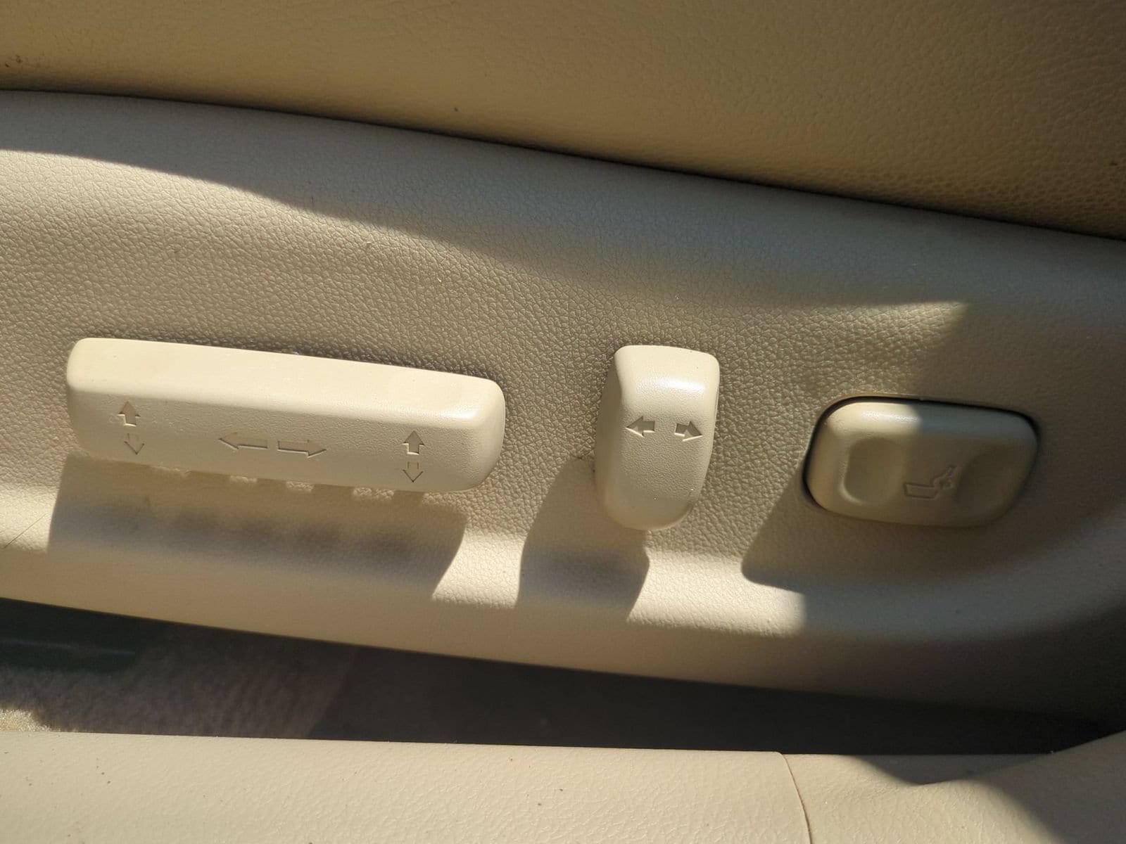 Thumbnail: 2011 Honda Accord - 17