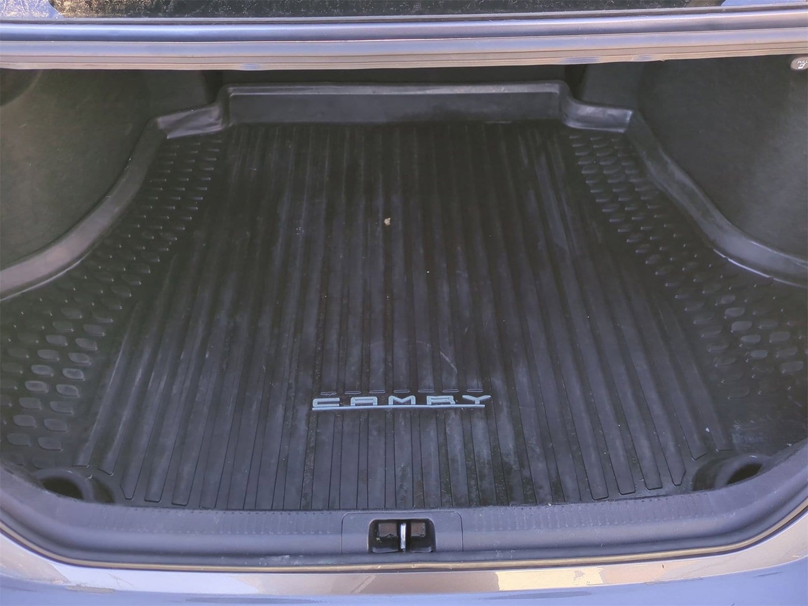 Thumbnail: 2019 Toyota Camry - 32