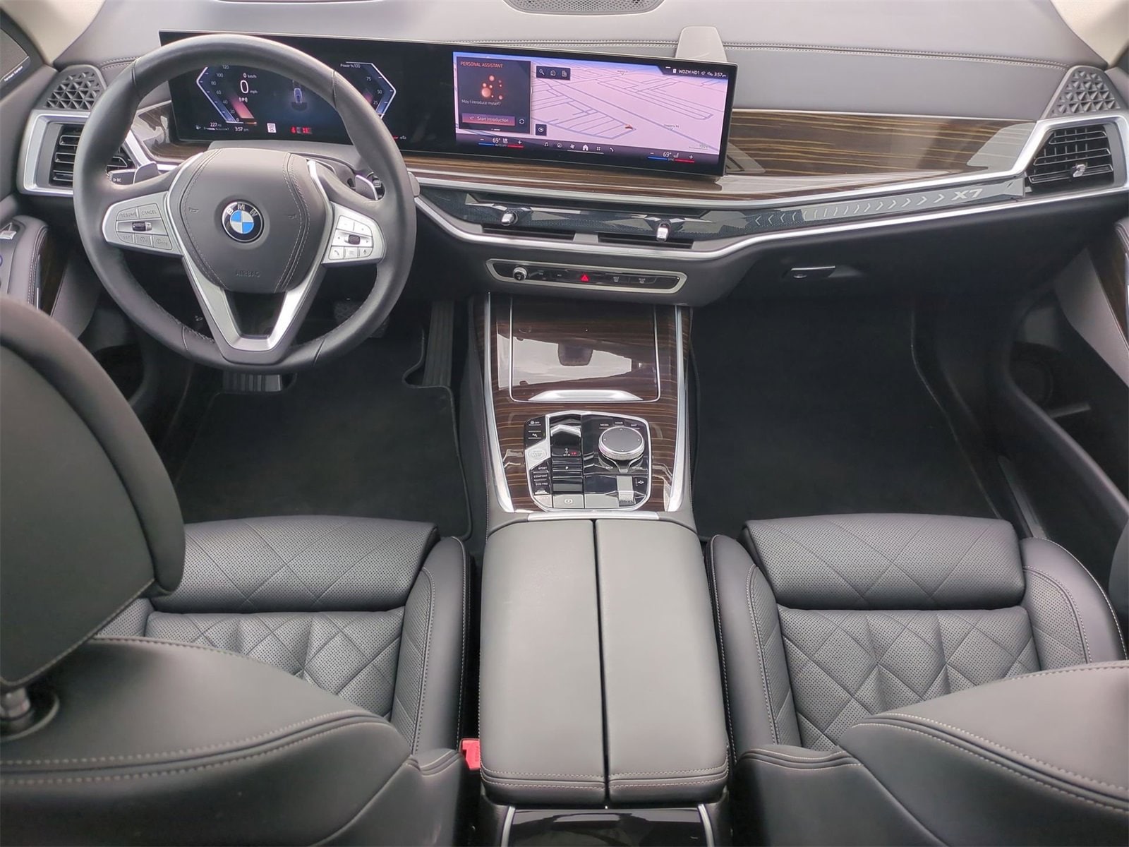 Thumbnail: 2024 BMW X7 - 15