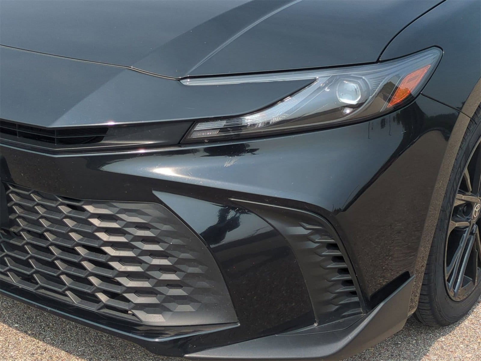 Thumbnail: 2025 Toyota Camry - 11