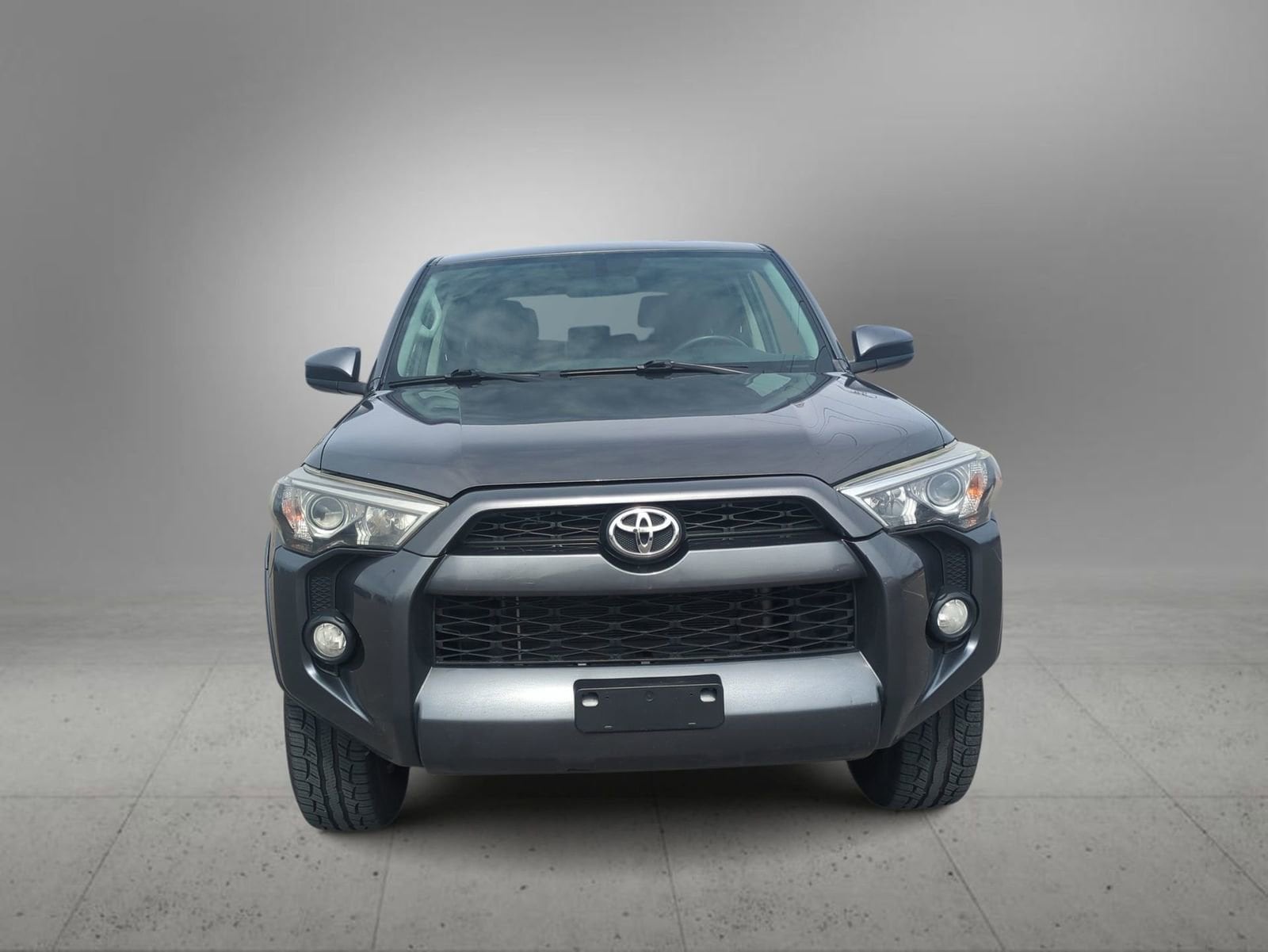 Thumbnail: 2014 Toyota 4Runner - 3