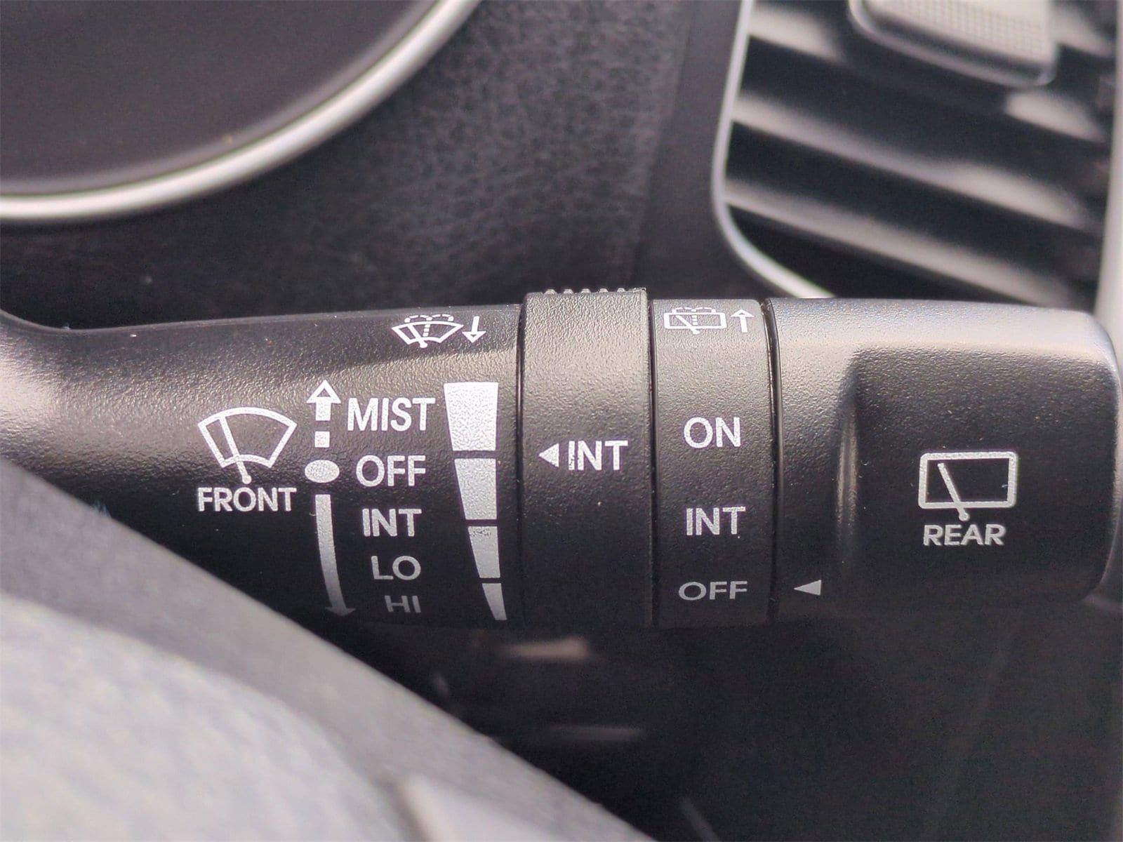 Thumbnail: 2014 Kia Sorento - 25