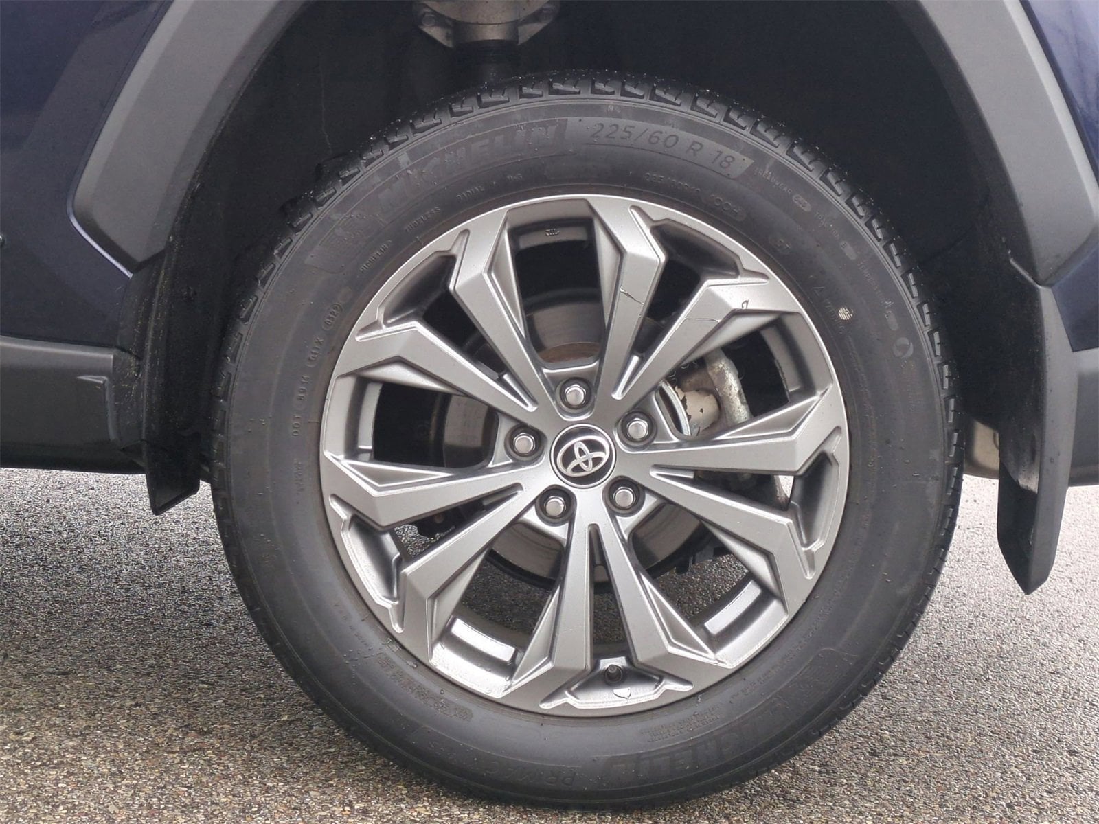 Thumbnail: 2022 Toyota RAV4 - 14