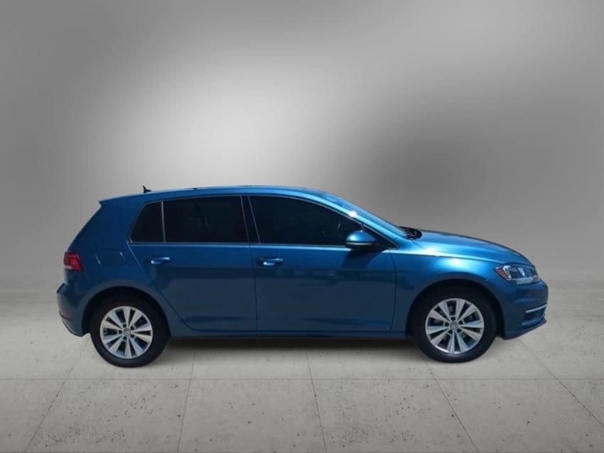 Thumbnail: 2020 Volkswagen Golf - 9