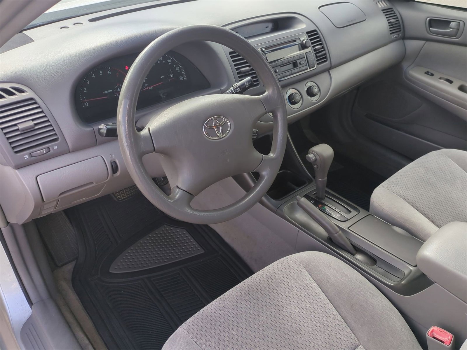 Thumbnail: 2004 Toyota Camry - 10