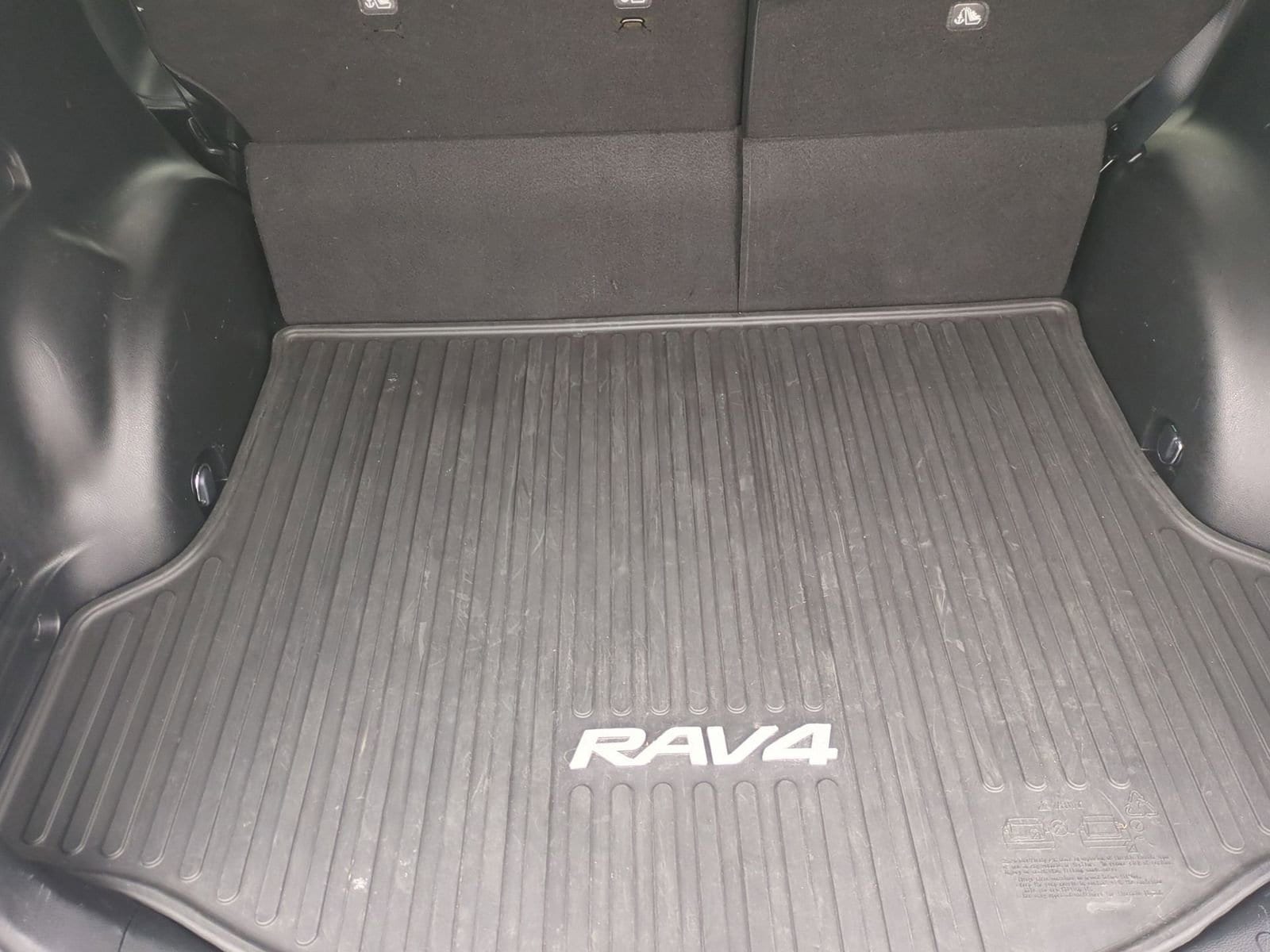 Thumbnail: 2017 Toyota RAV4 - 35