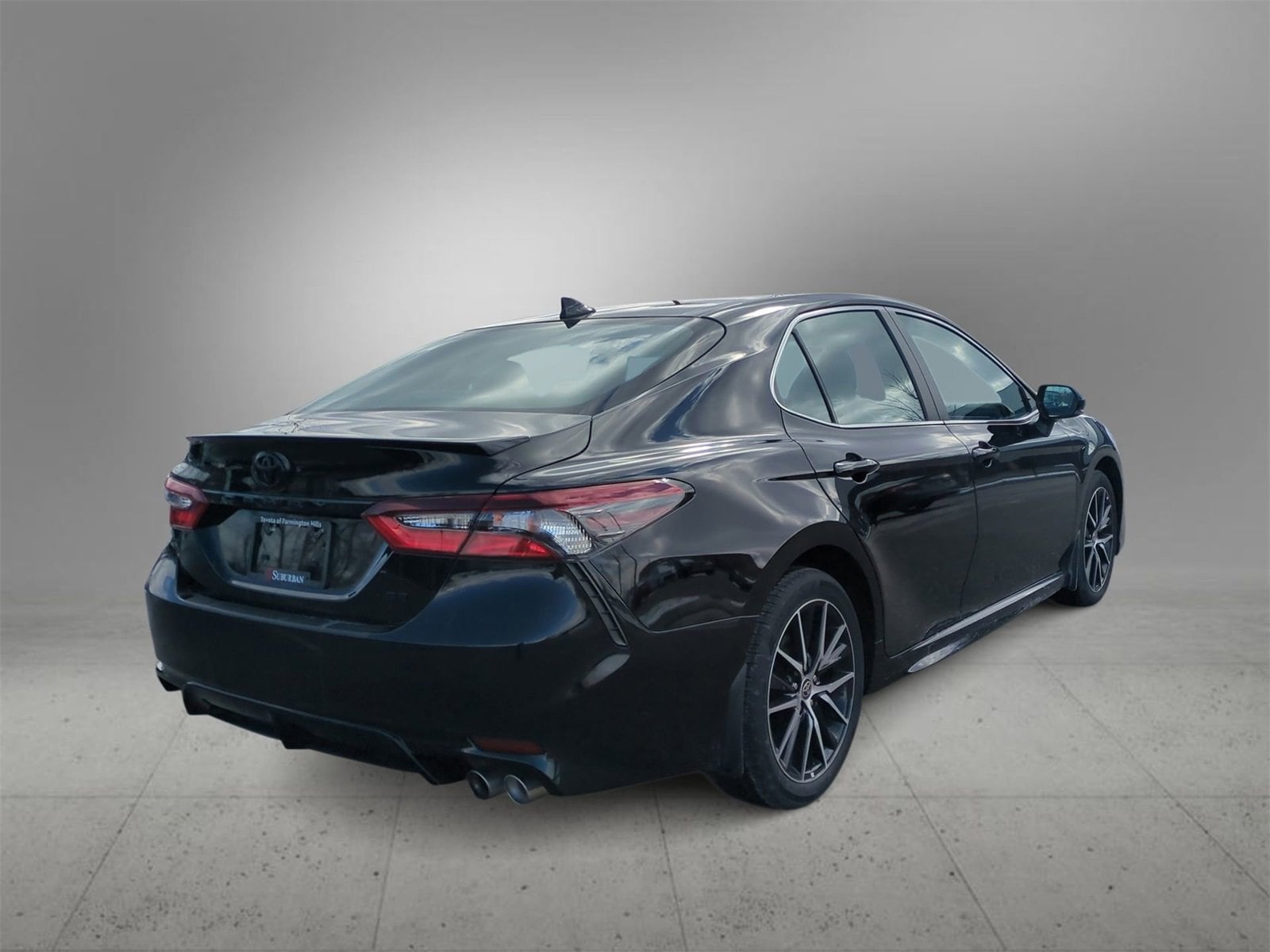 Thumbnail: 2023 Toyota Camry - 8