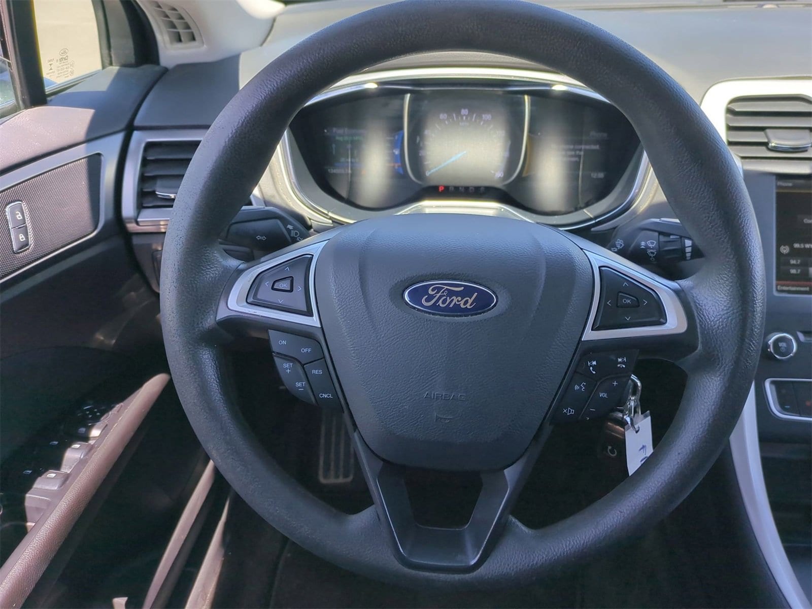 Thumbnail: 2016 Ford Fusion - 22