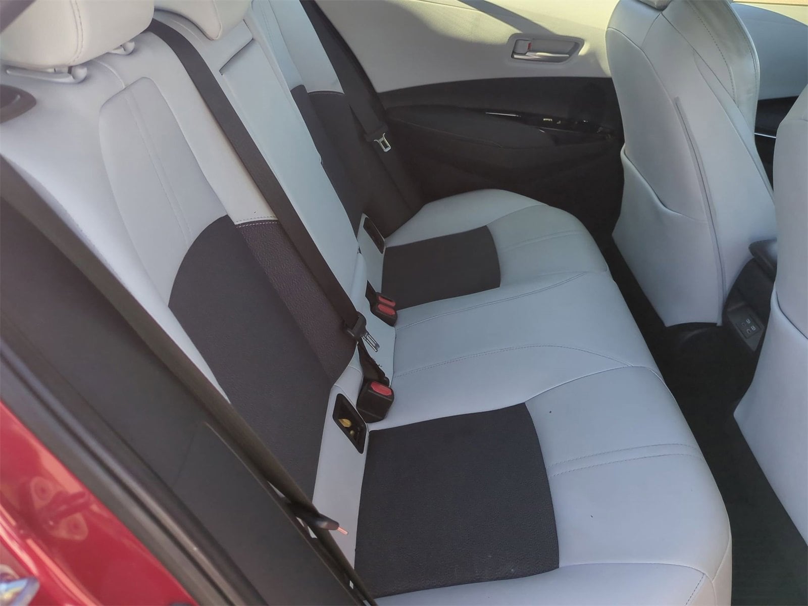 Thumbnail: 2023 Toyota Corolla - 20