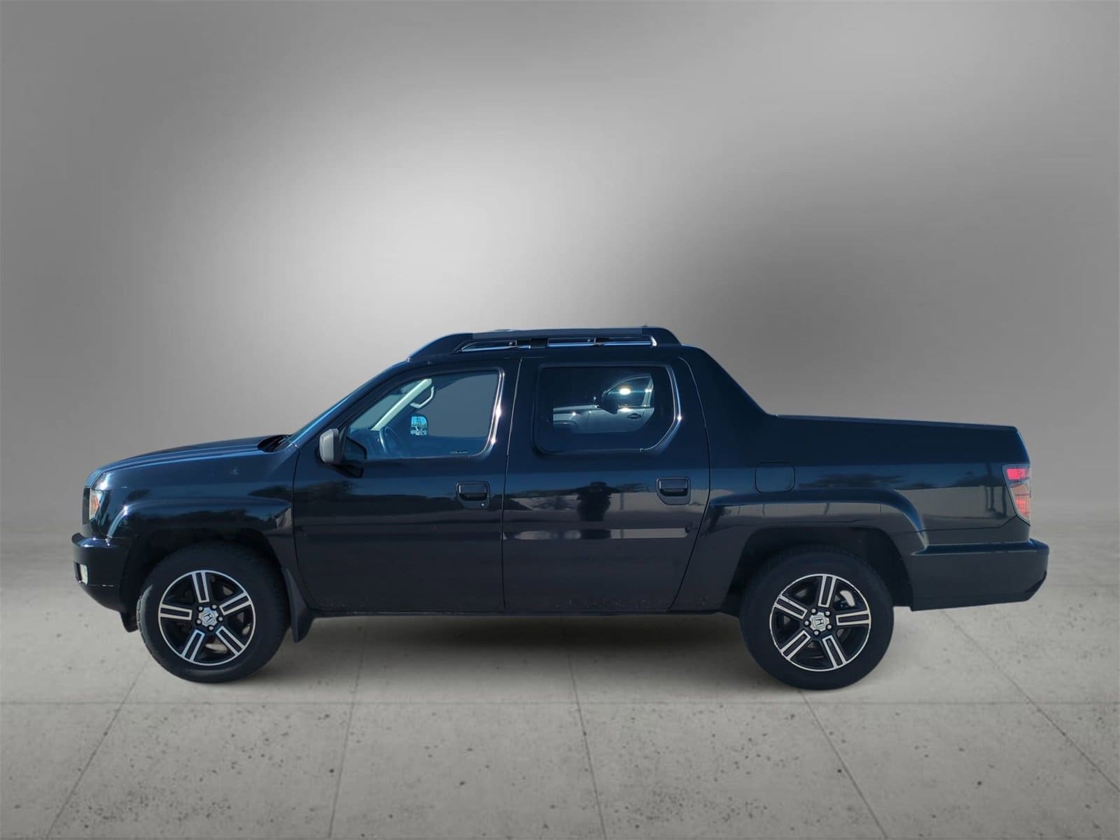 Thumbnail: 2013 Honda Ridgeline - 5