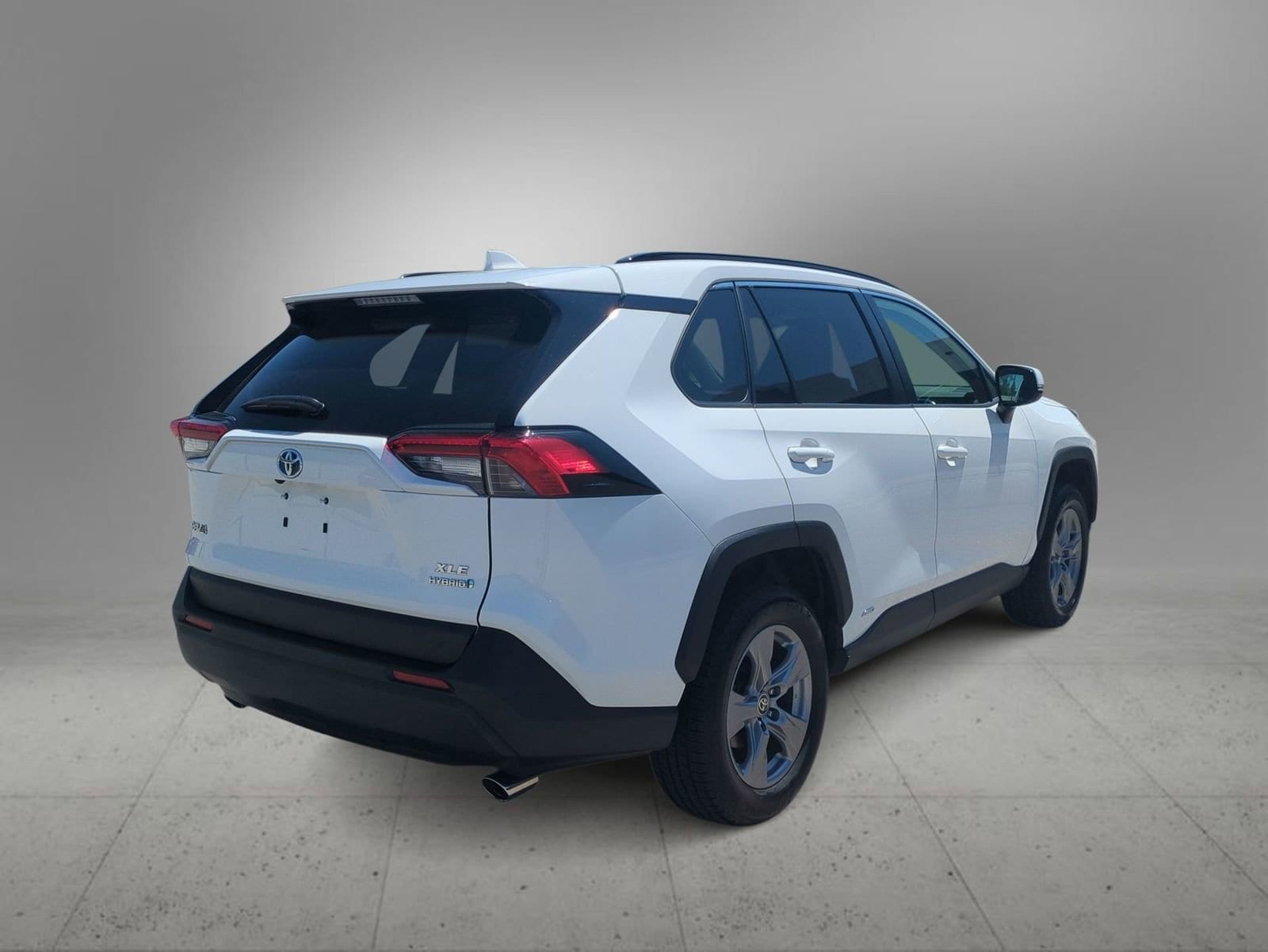 Thumbnail: 2022 Toyota RAV4 - 8