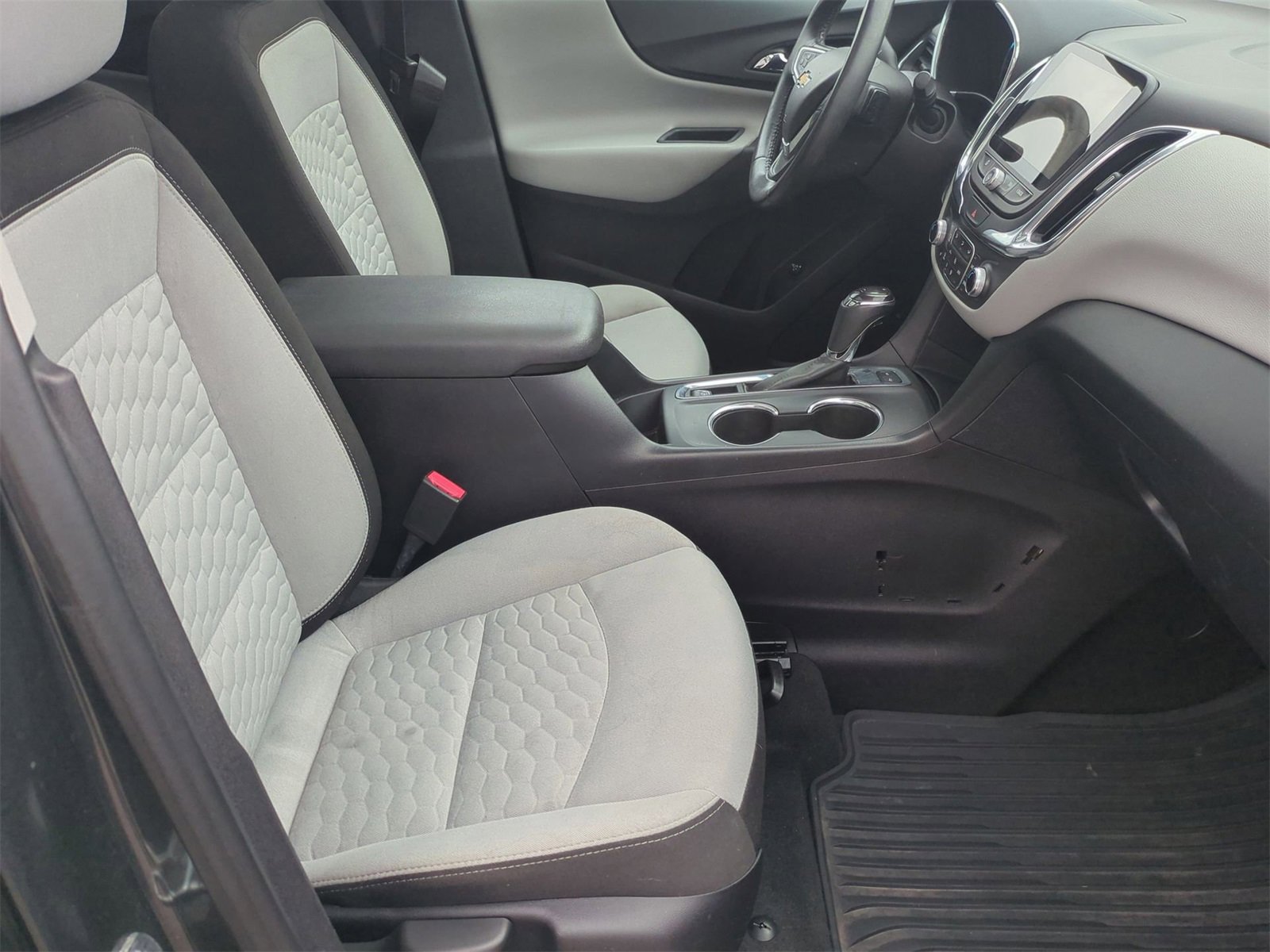 Thumbnail: 2018 Chevrolet Equinox - 23