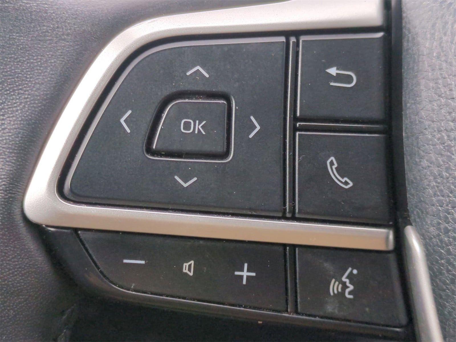 Thumbnail: 2024 Toyota Grand Highlander - 24