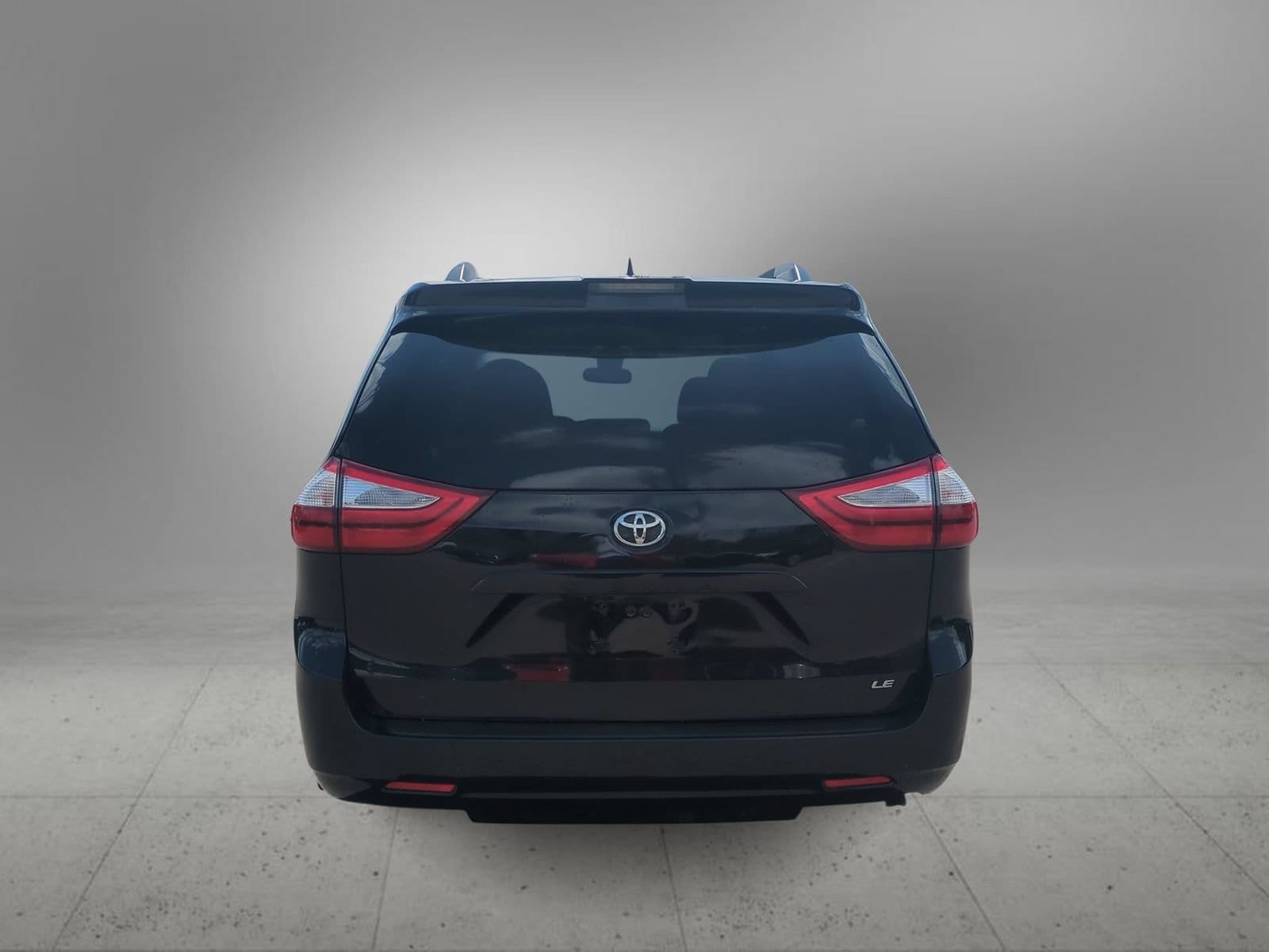 Thumbnail: 2019 Toyota Sienna - 7