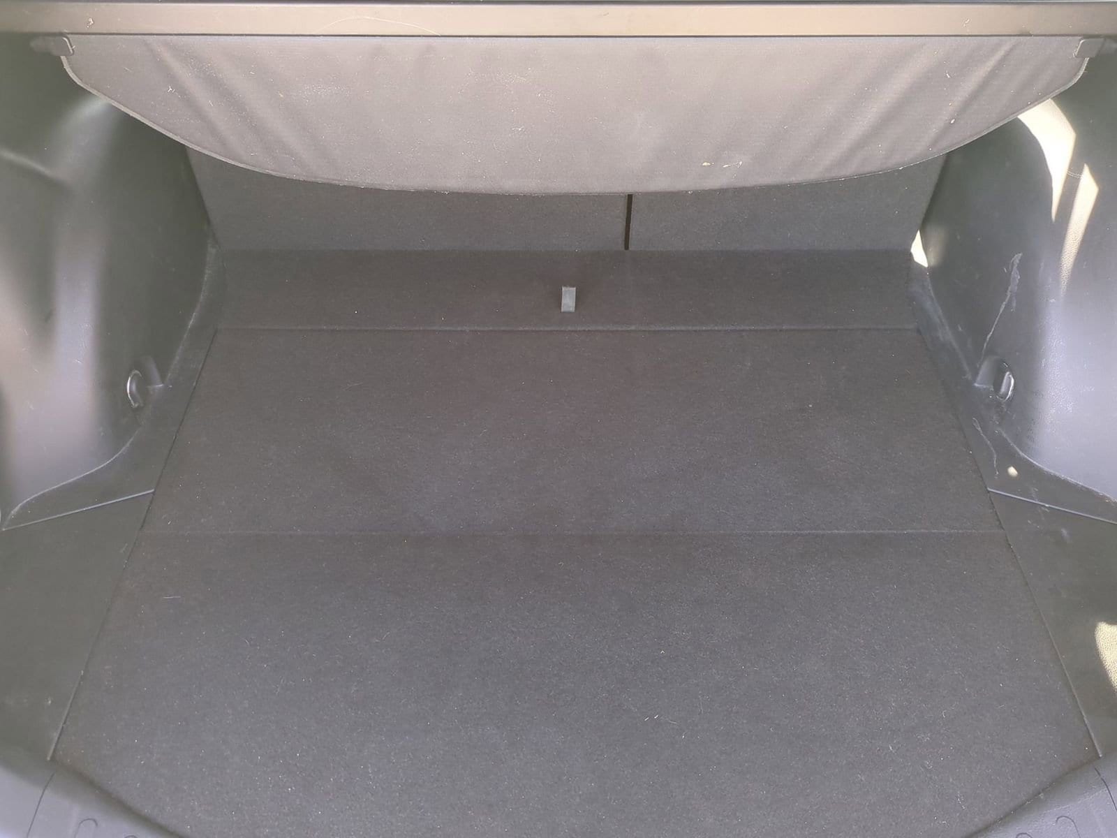 Thumbnail: 2015 Toyota RAV4 - 32