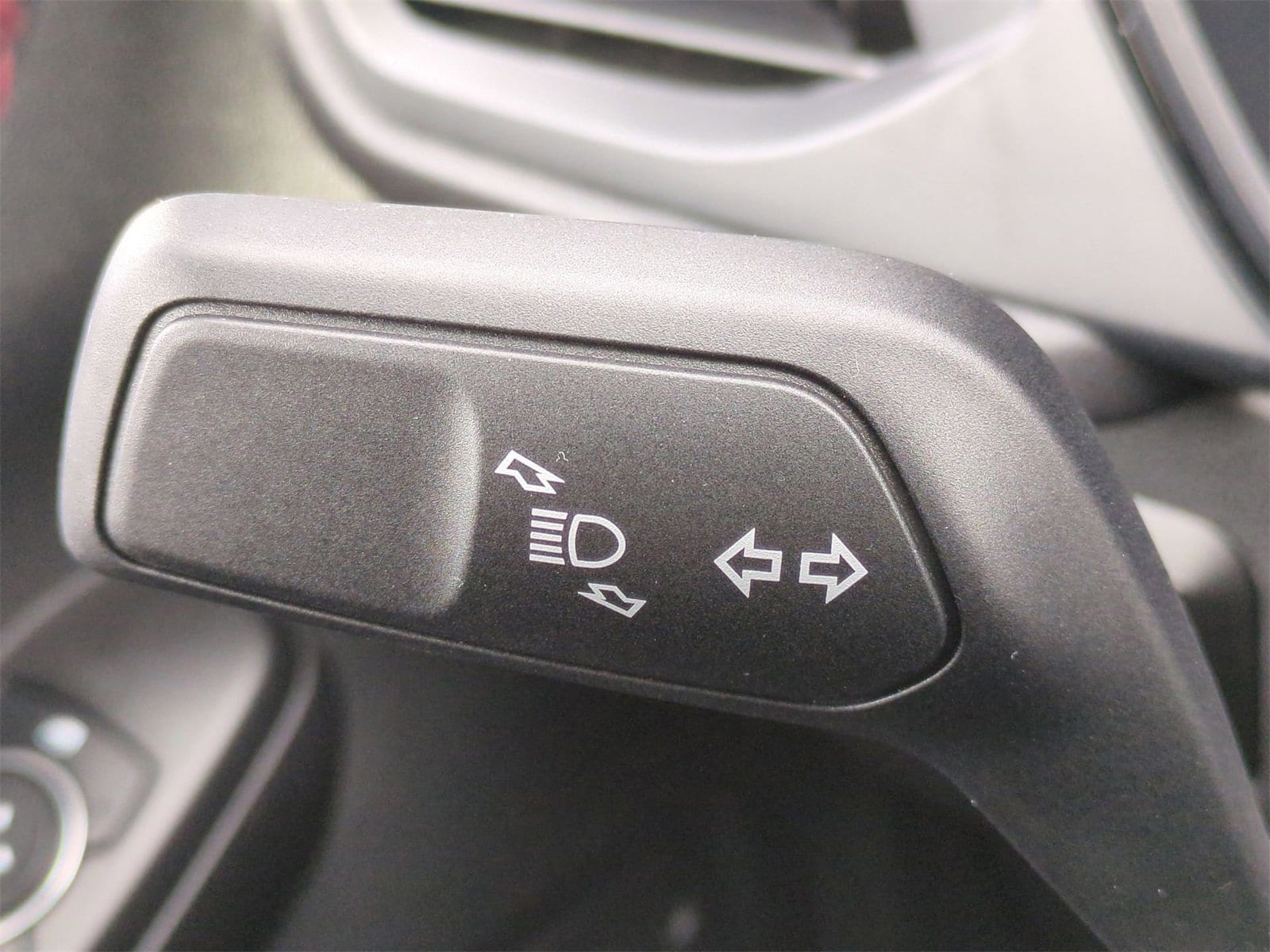 Thumbnail: 2025 Ford Escape - 26