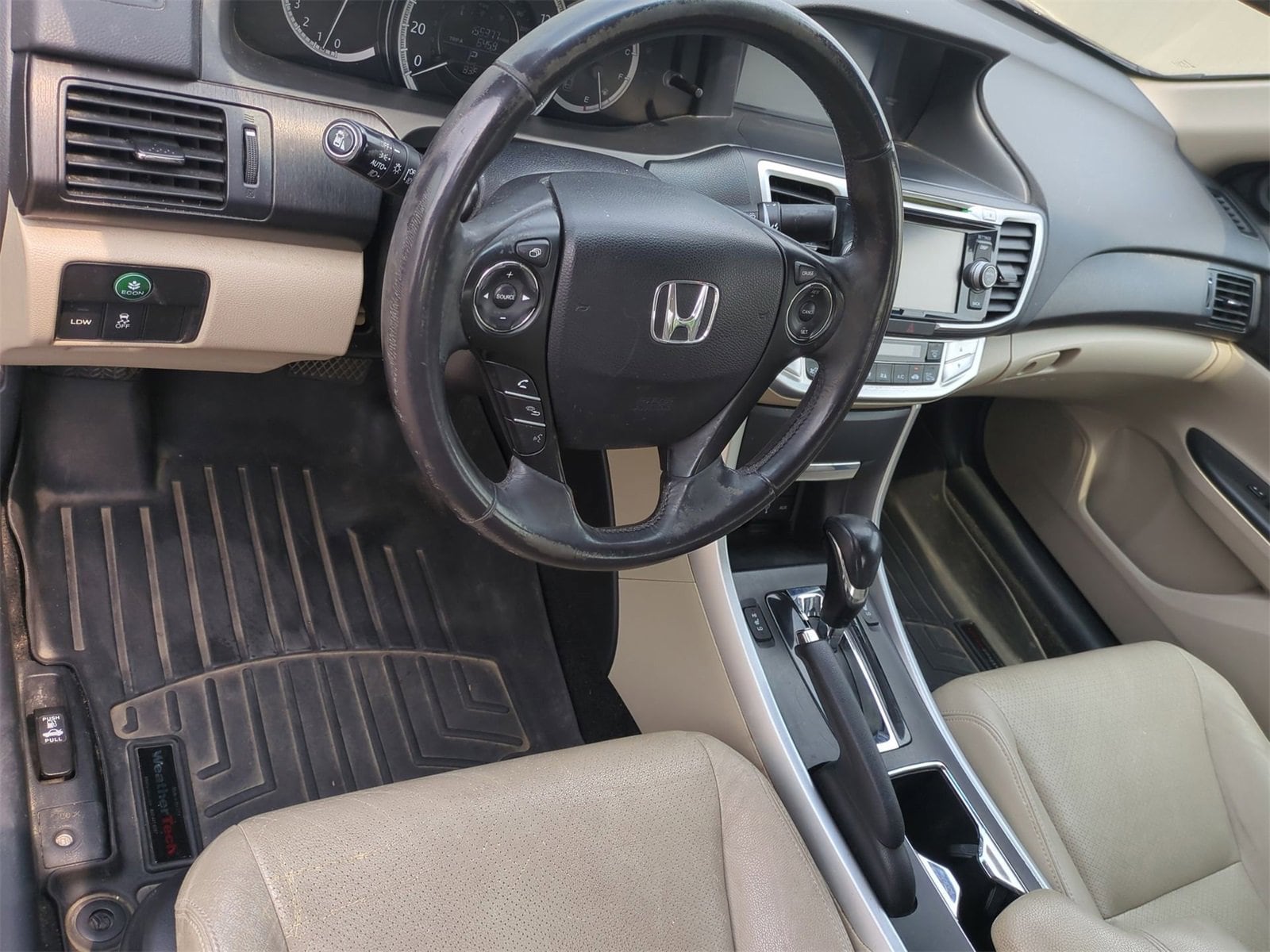 Thumbnail: 2013 Honda Accord - 10