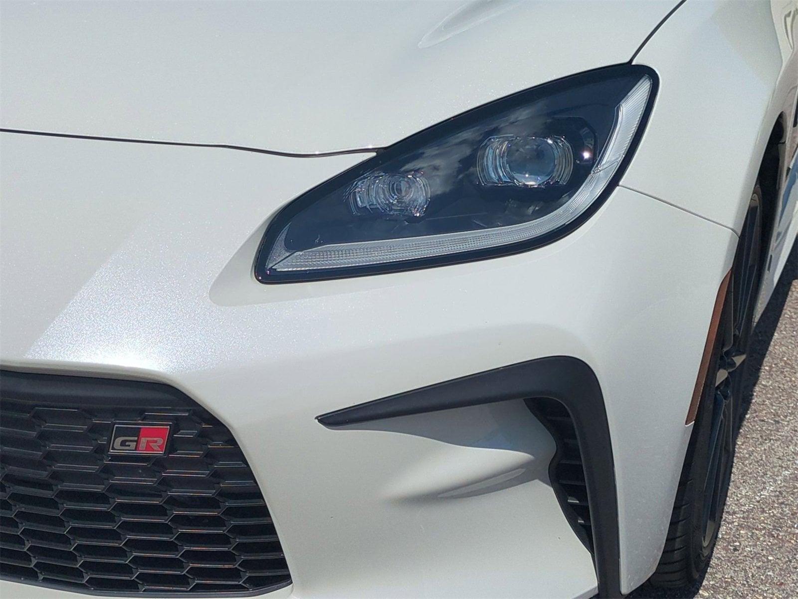 Thumbnail: 2023 Toyota GR86 - 11