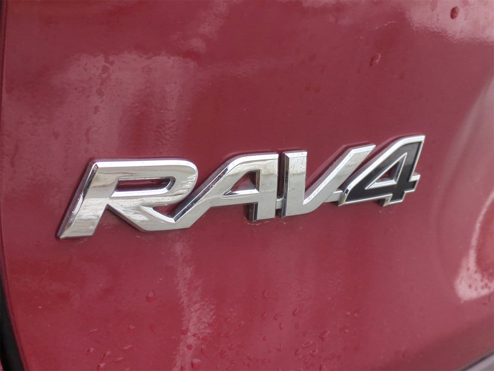 Thumbnail: 2020 Toyota RAV4 - 13
