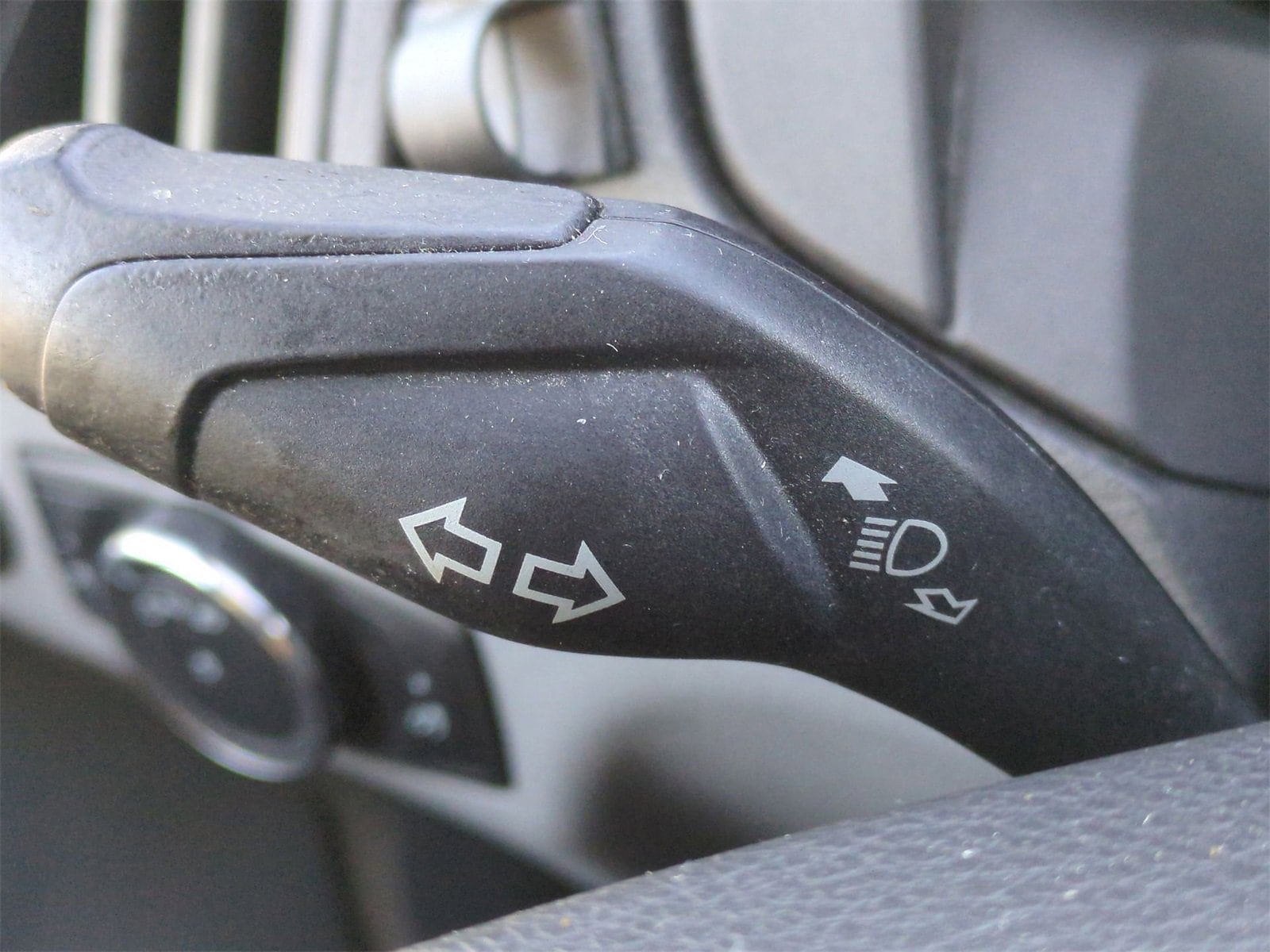 Thumbnail: 2017 Ford Transit Series - 23