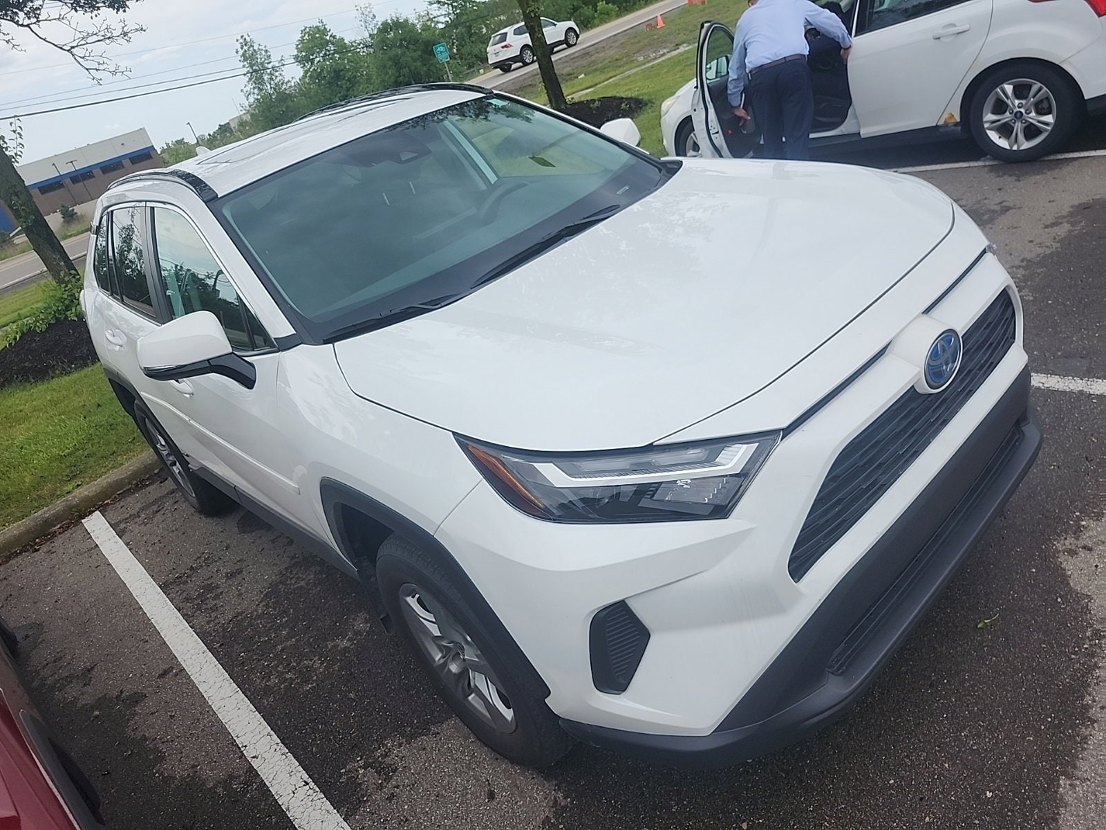 Thumbnail: 2024 Toyota RAV4 - 3