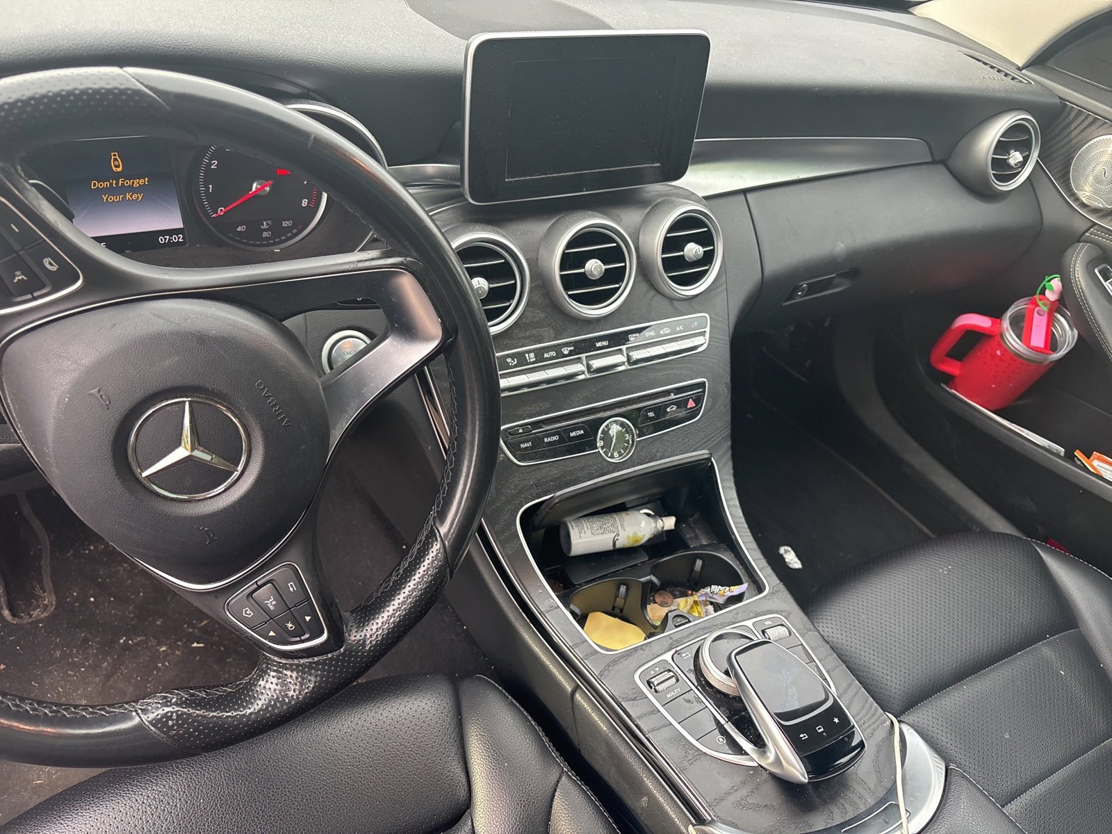 Thumbnail: 2015 Mercedes-Benz C-Class - 9
