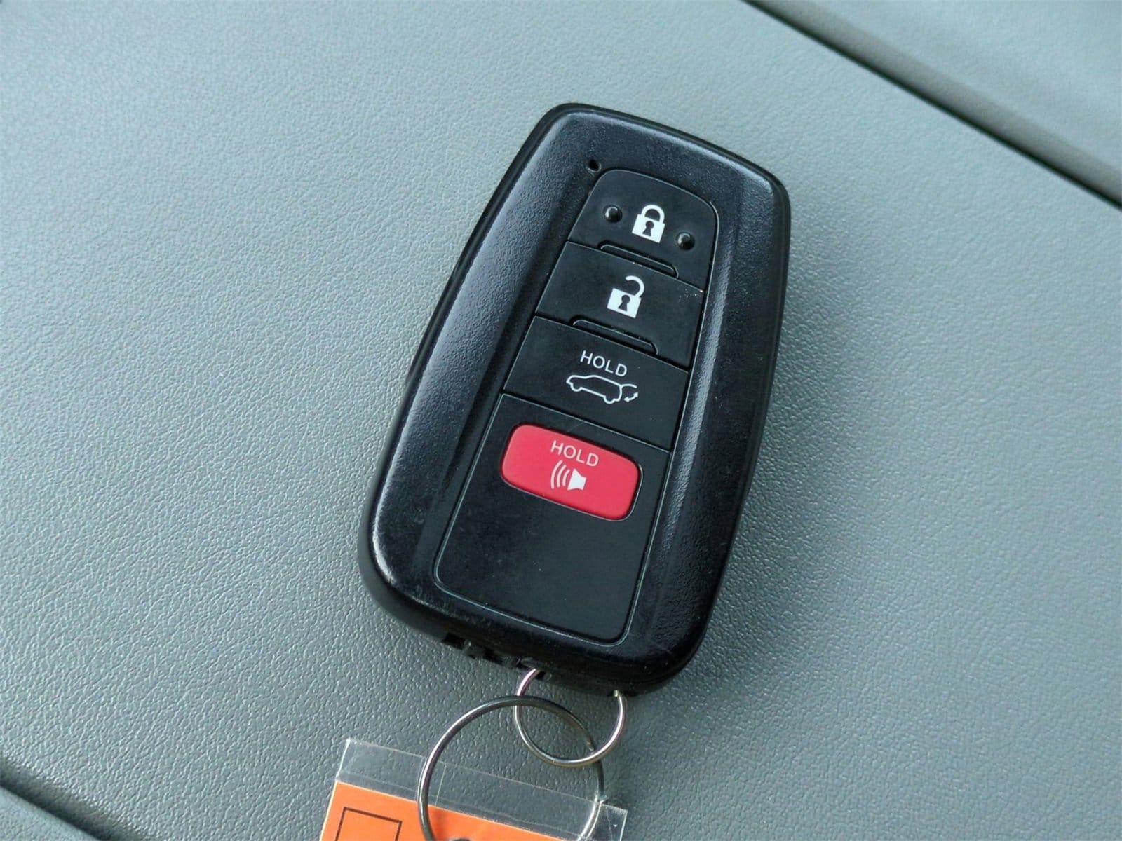 Thumbnail: 2022 Toyota Highlander - 36