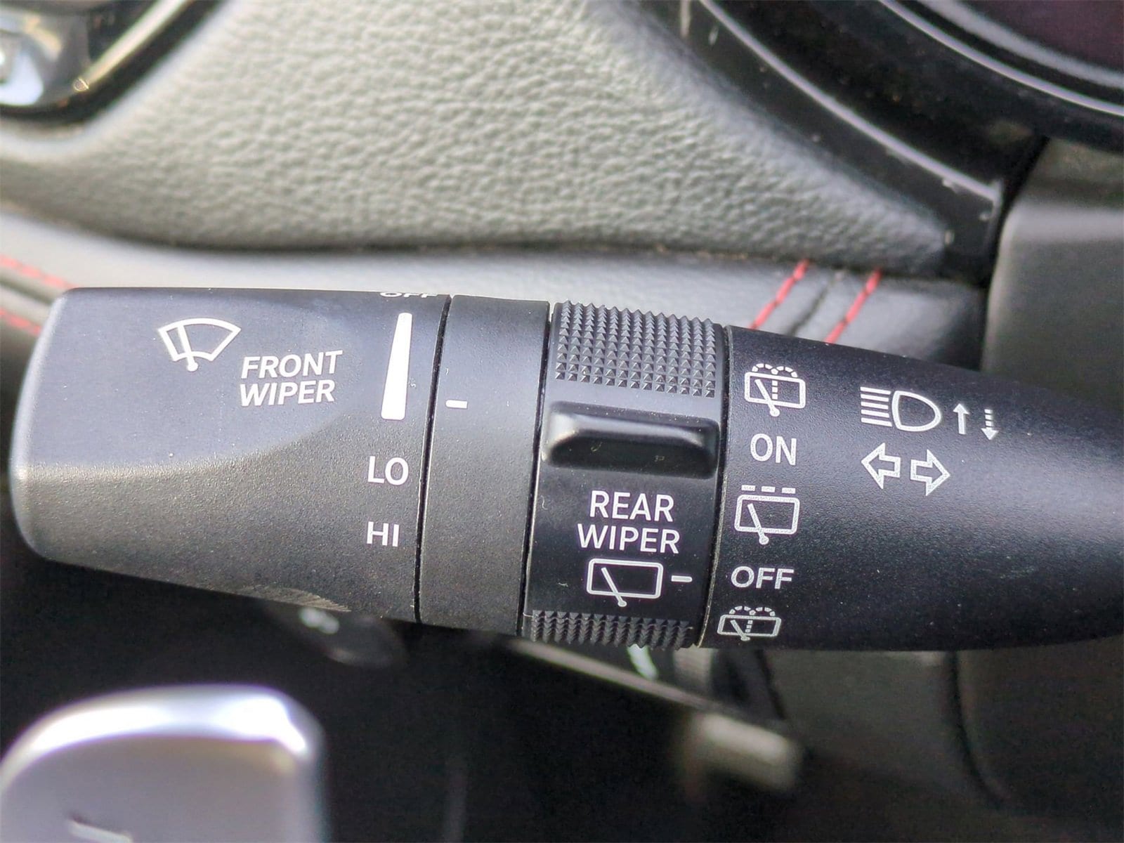 Thumbnail: 2023 Dodge Durango - 29