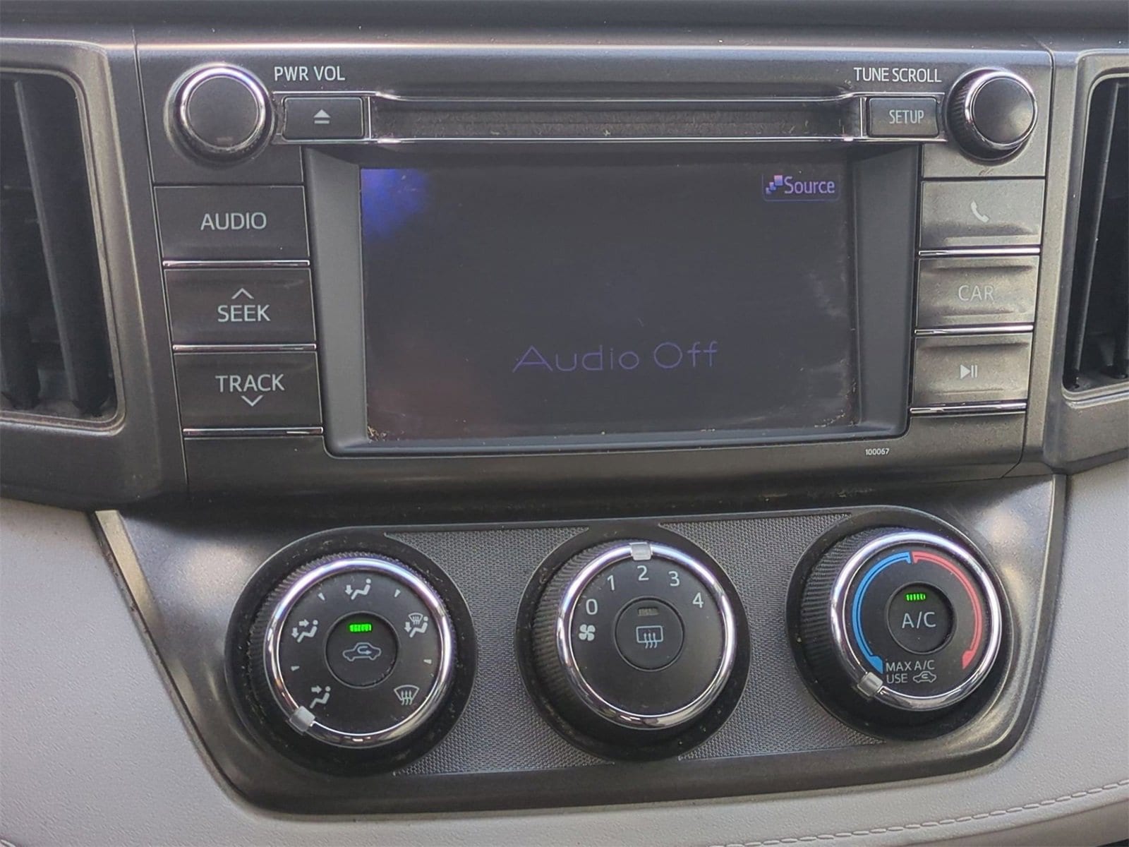 Thumbnail: 2013 Toyota RAV4 - 27