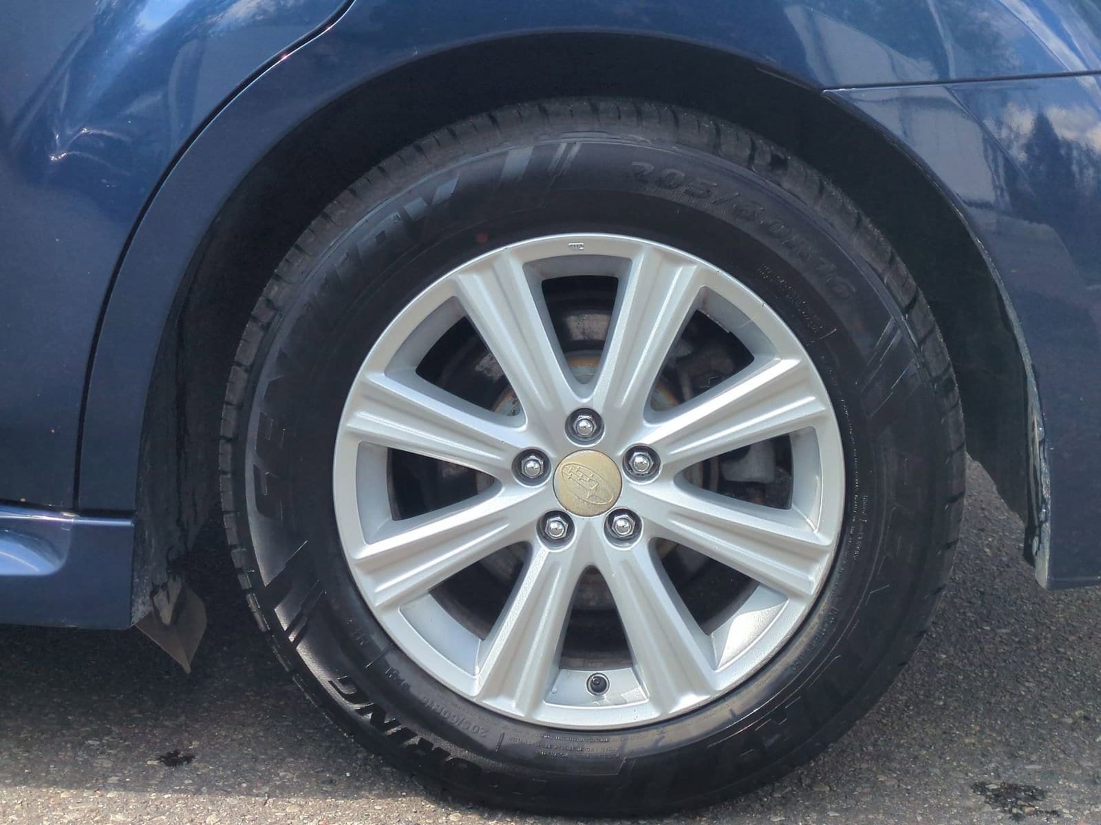Thumbnail: 2011 Subaru Legacy - 14