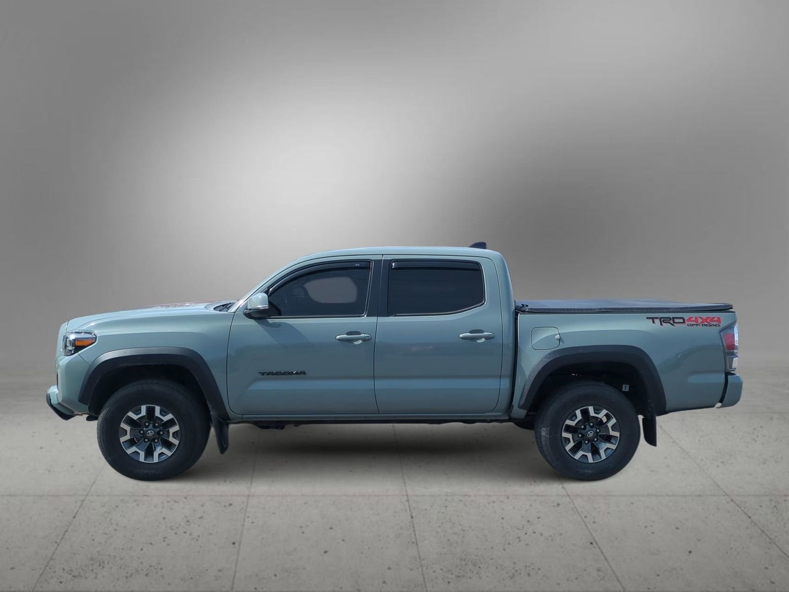 Thumbnail: 2022 Toyota Tacoma - 5