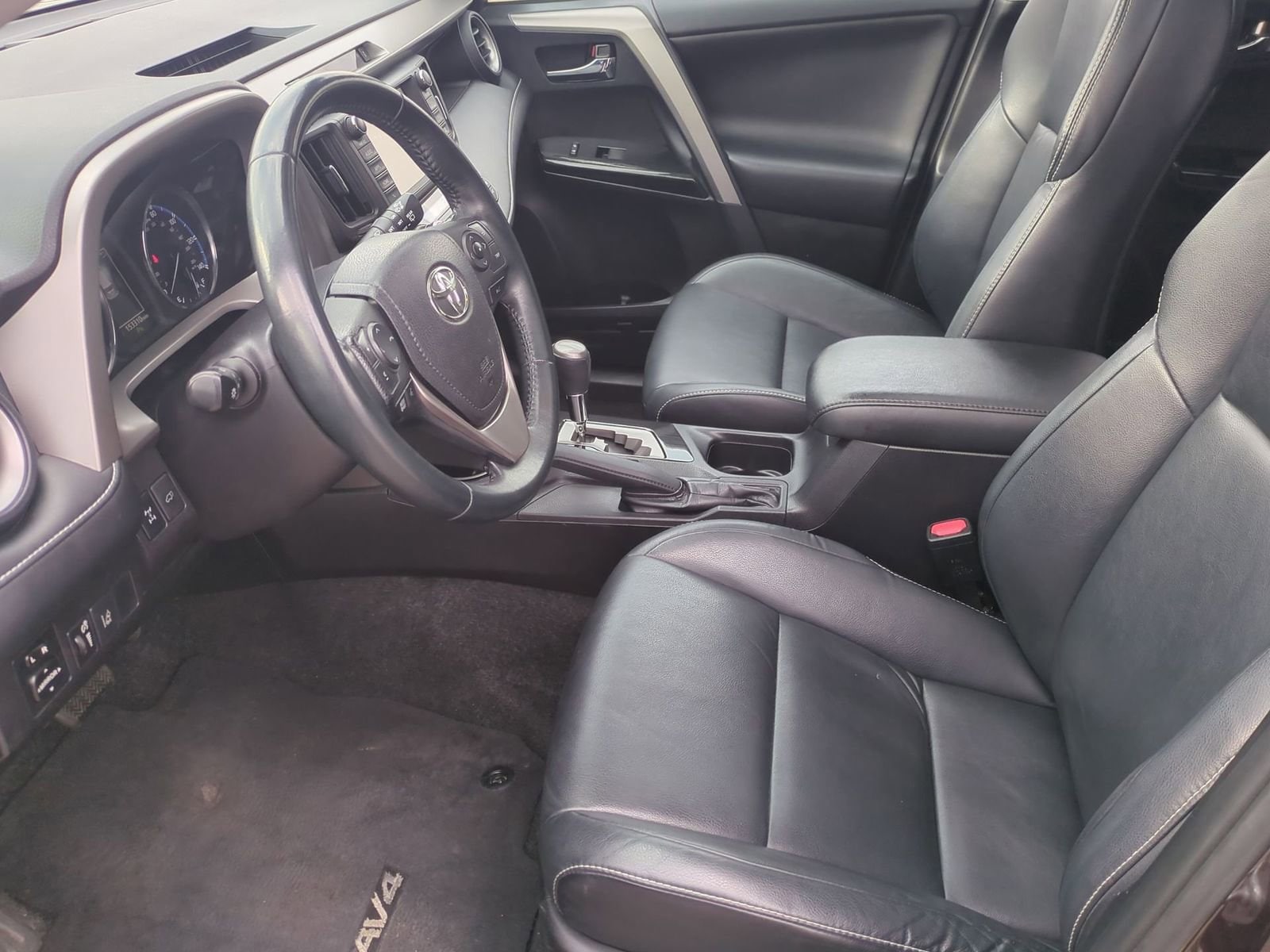 Thumbnail: 2017 Toyota RAV4 - 16