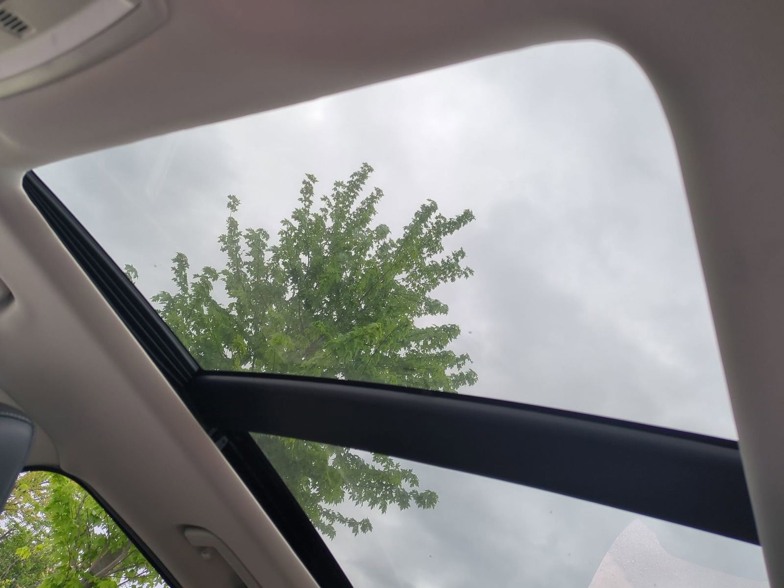 Thumbnail: 2018 Ford Escape - 19
