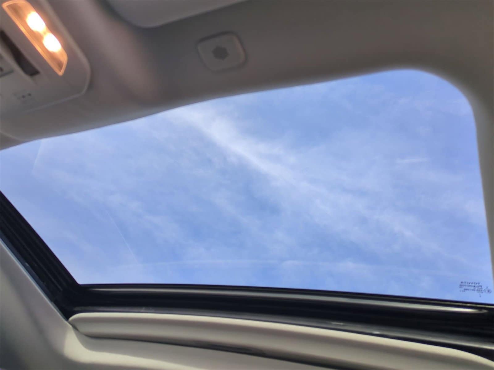 Thumbnail: 2023 Toyota Highlander - 19