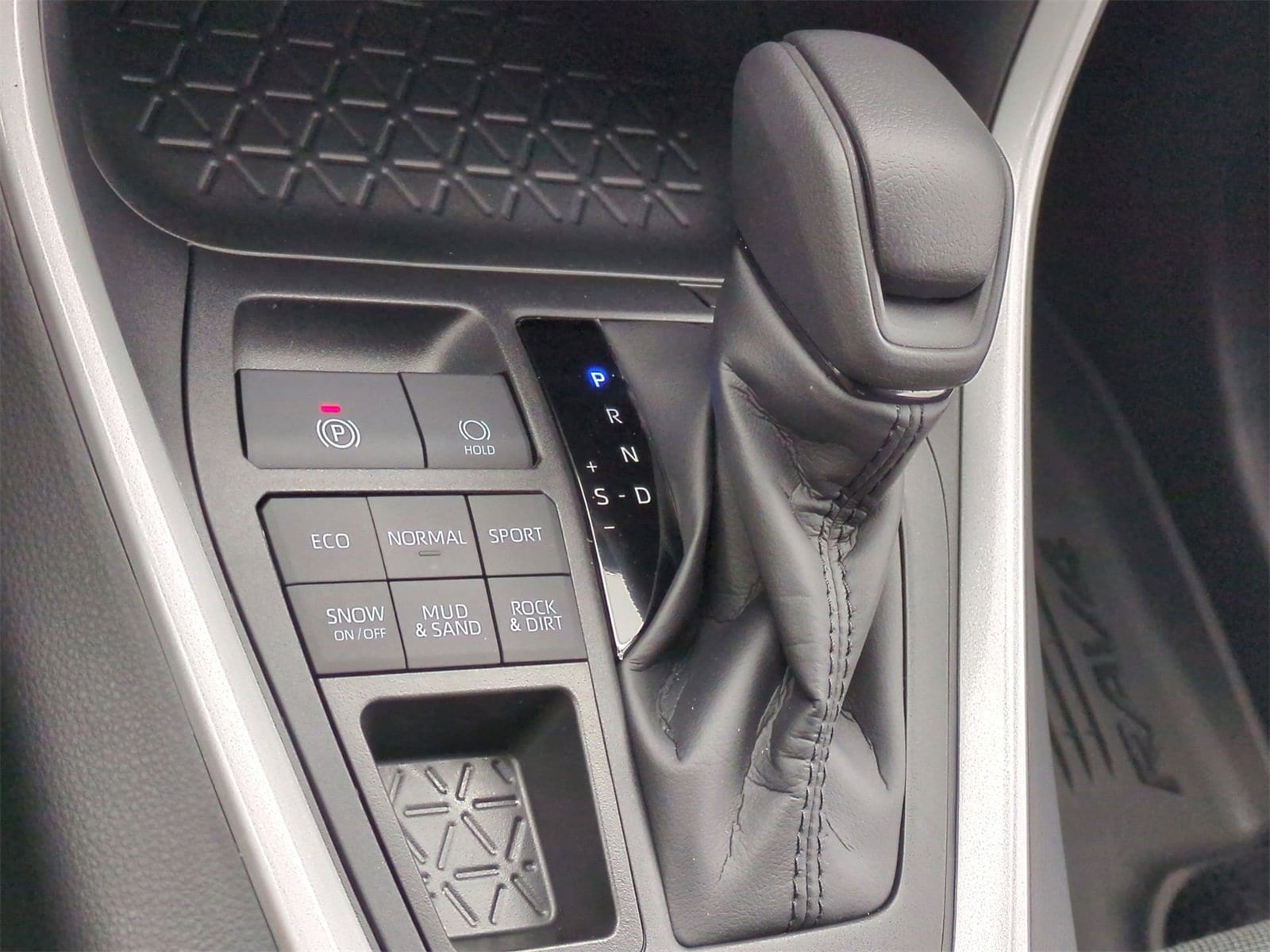 Thumbnail: 2025 Toyota RAV4 - 30