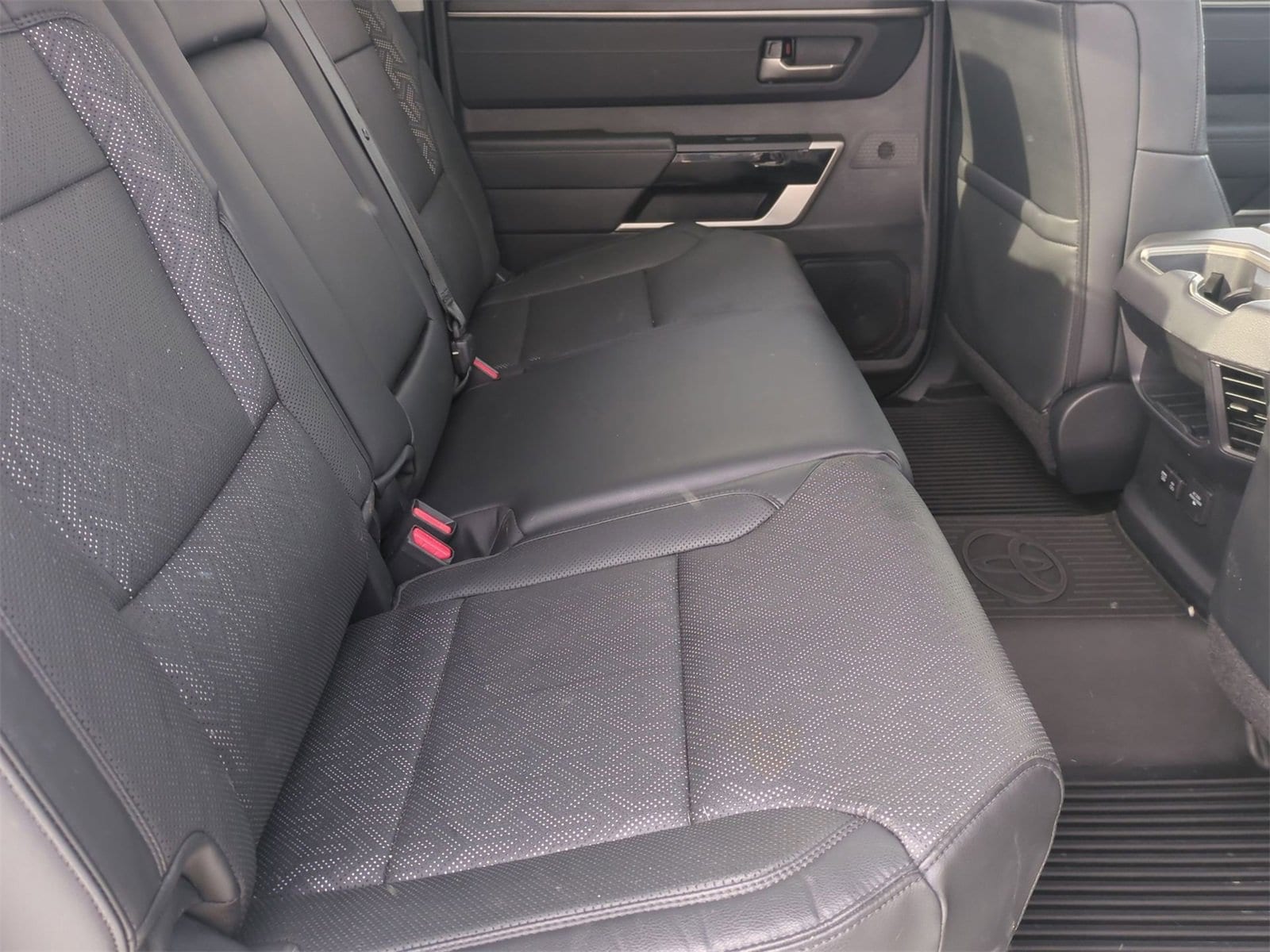 Thumbnail: 2023 Toyota Tundra - 20