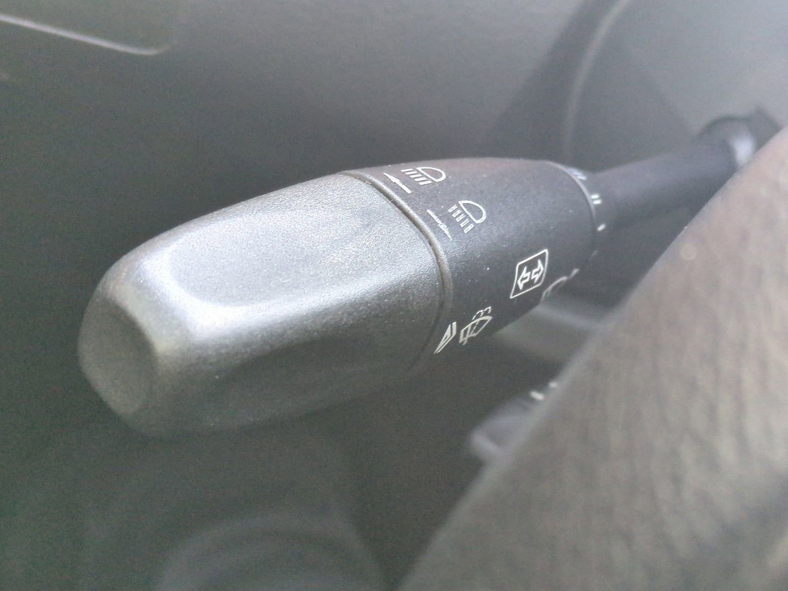 Thumbnail: 2006 Mercedes-Benz E-Class - 27