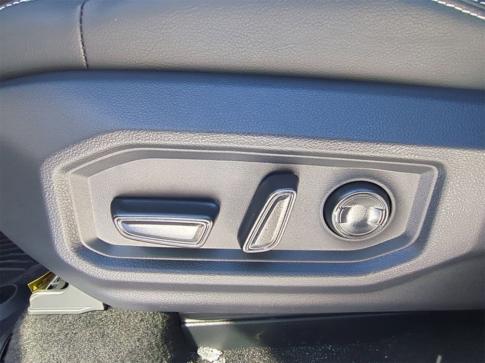 Thumbnail: 2026 Toyota Tundra - 18