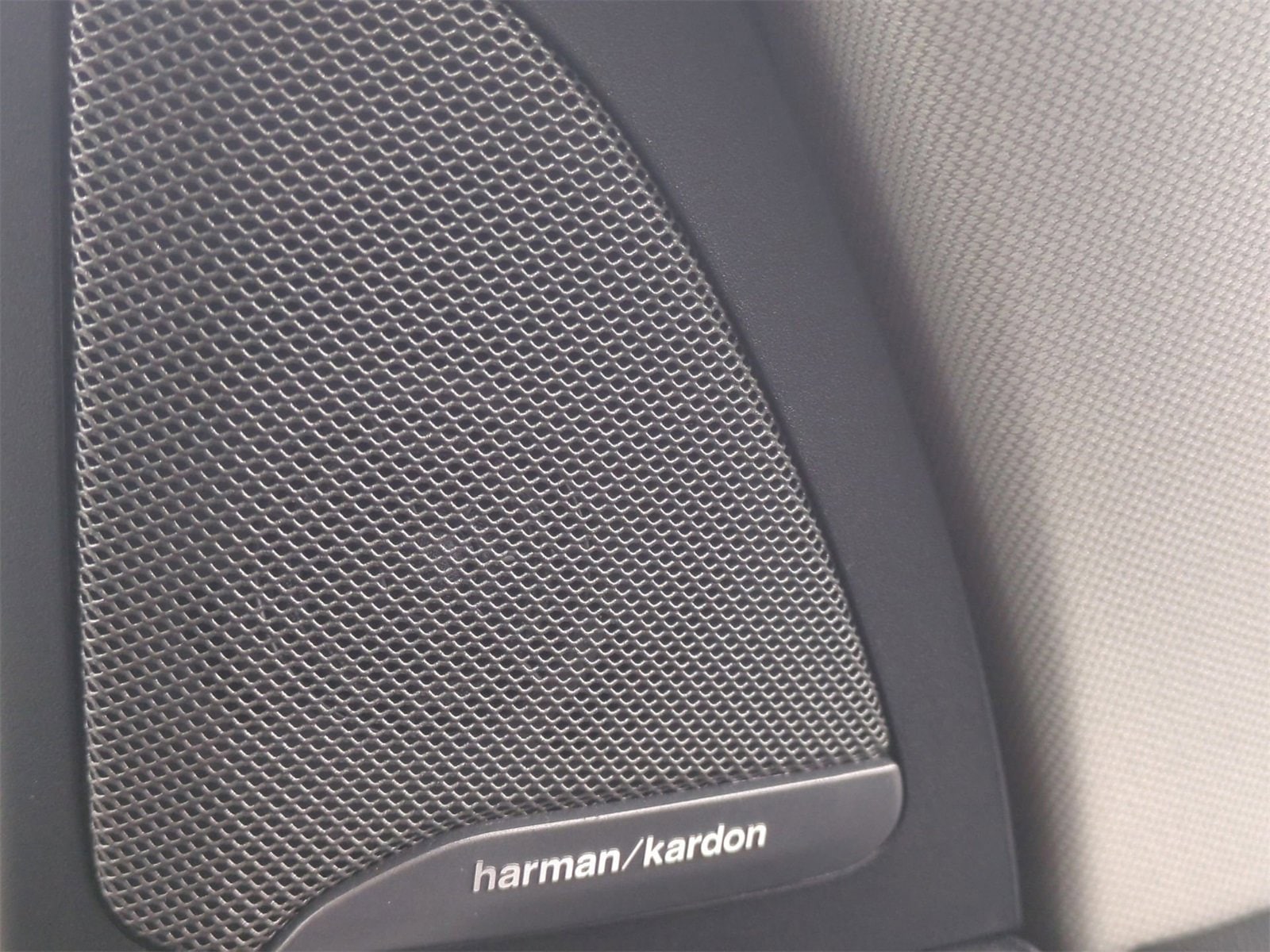 Thumbnail: 2024 BMW X7 - 32