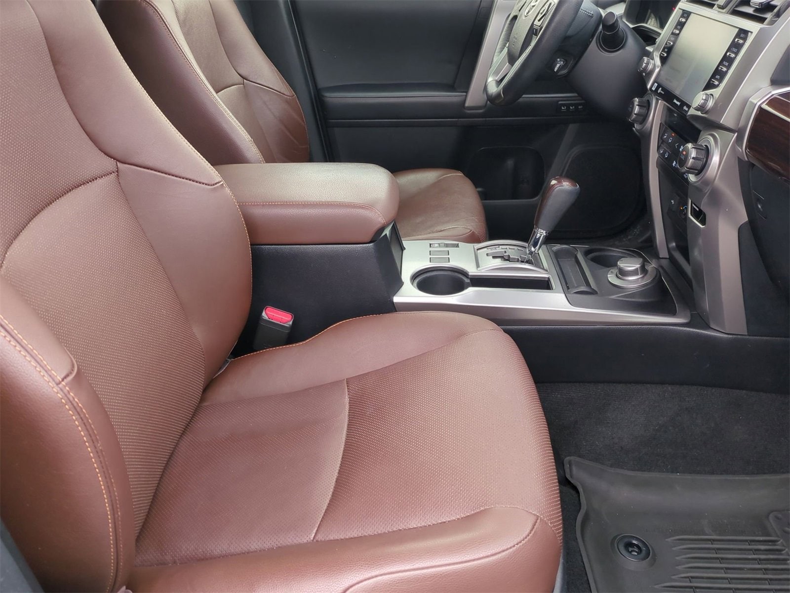 Thumbnail: 2021 Toyota 4Runner - 23