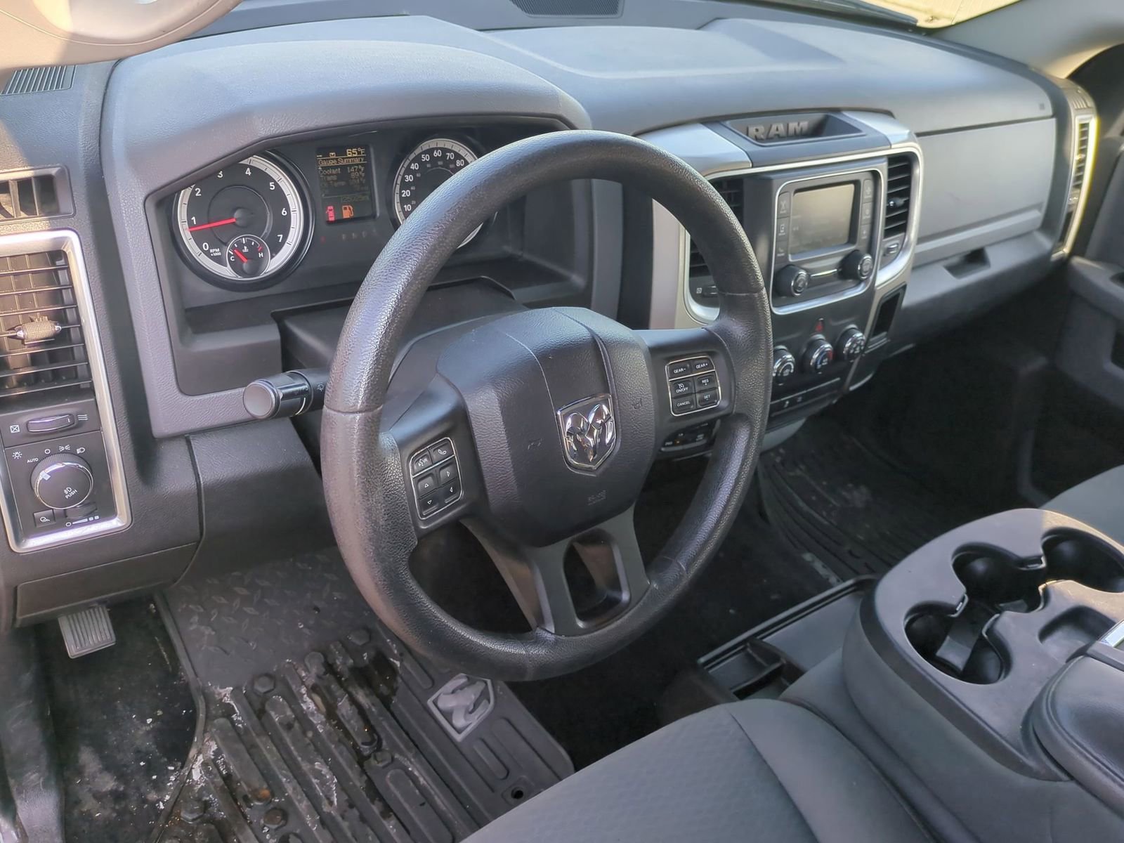 Thumbnail: 2015 RAM 1500 - 10