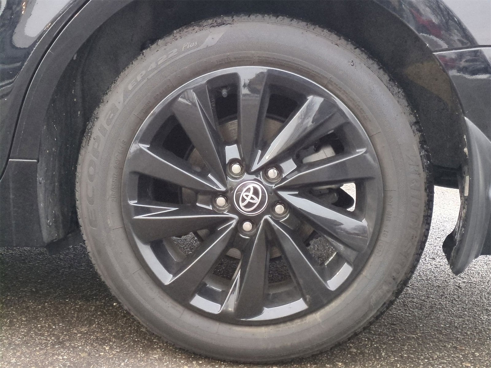 Thumbnail: 2021 Toyota Camry - 14