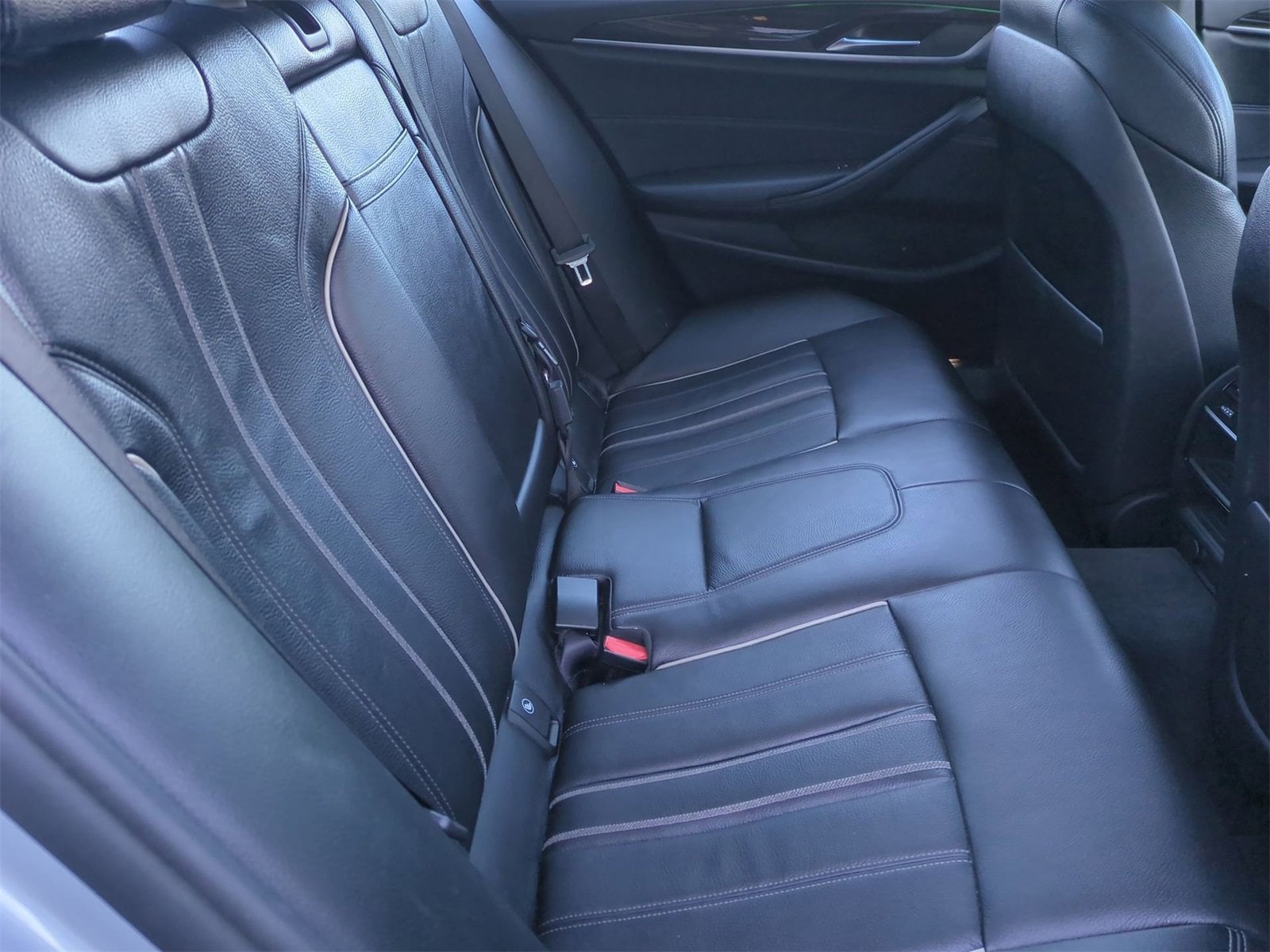 Thumbnail: 2018 BMW 5 Series - 21