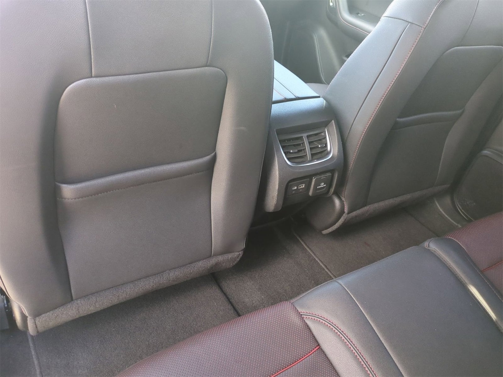 Thumbnail: 2022 Chevrolet Blazer - 18