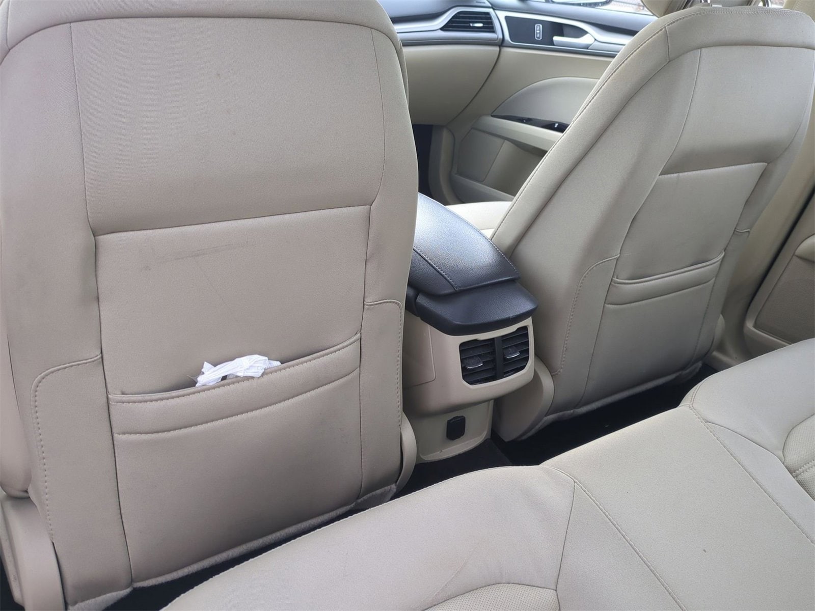 Thumbnail: 2013 Ford Fusion - 18