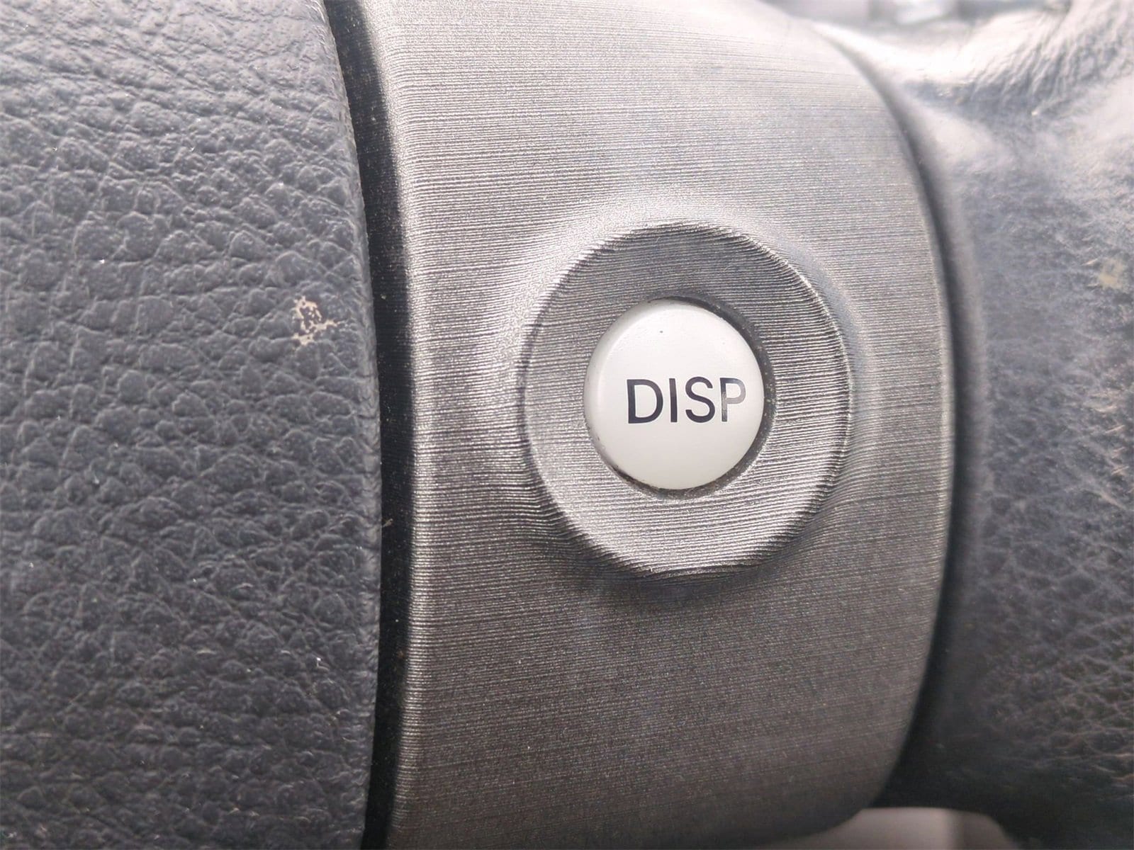 Thumbnail: 2011 Toyota RAV4 - 26