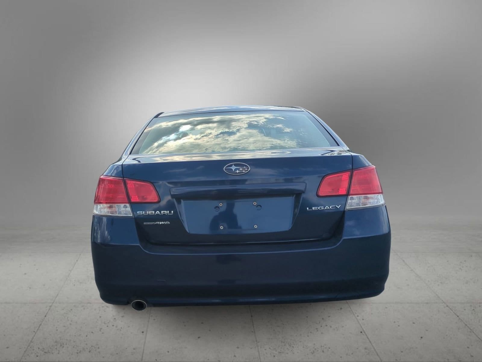 Thumbnail: 2011 Subaru Legacy - 7