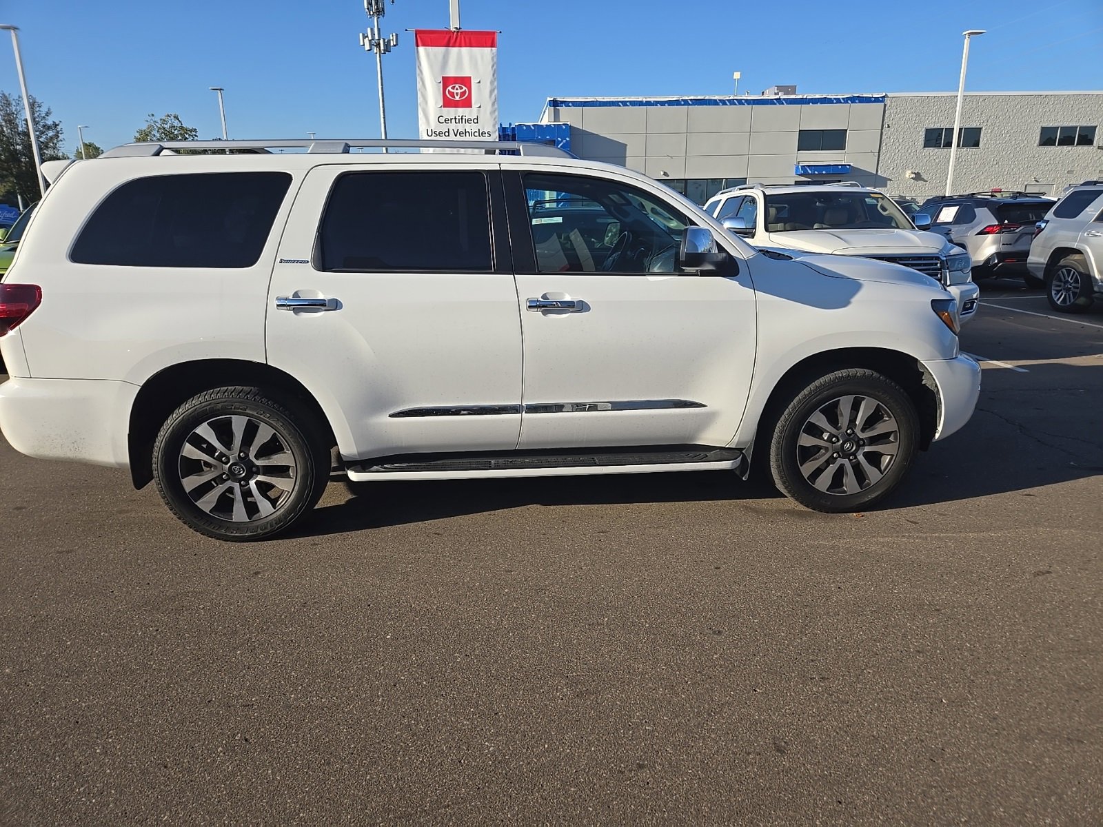 Thumbnail: 2021 Toyota Sequoia - 4